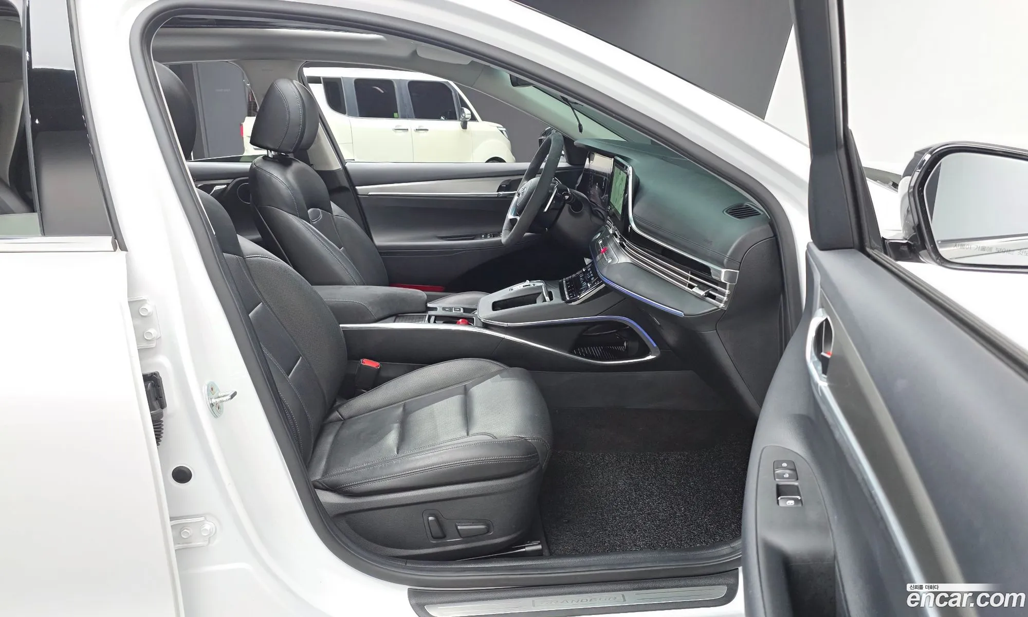 Hyundai Grandeur IG 2021 — 18