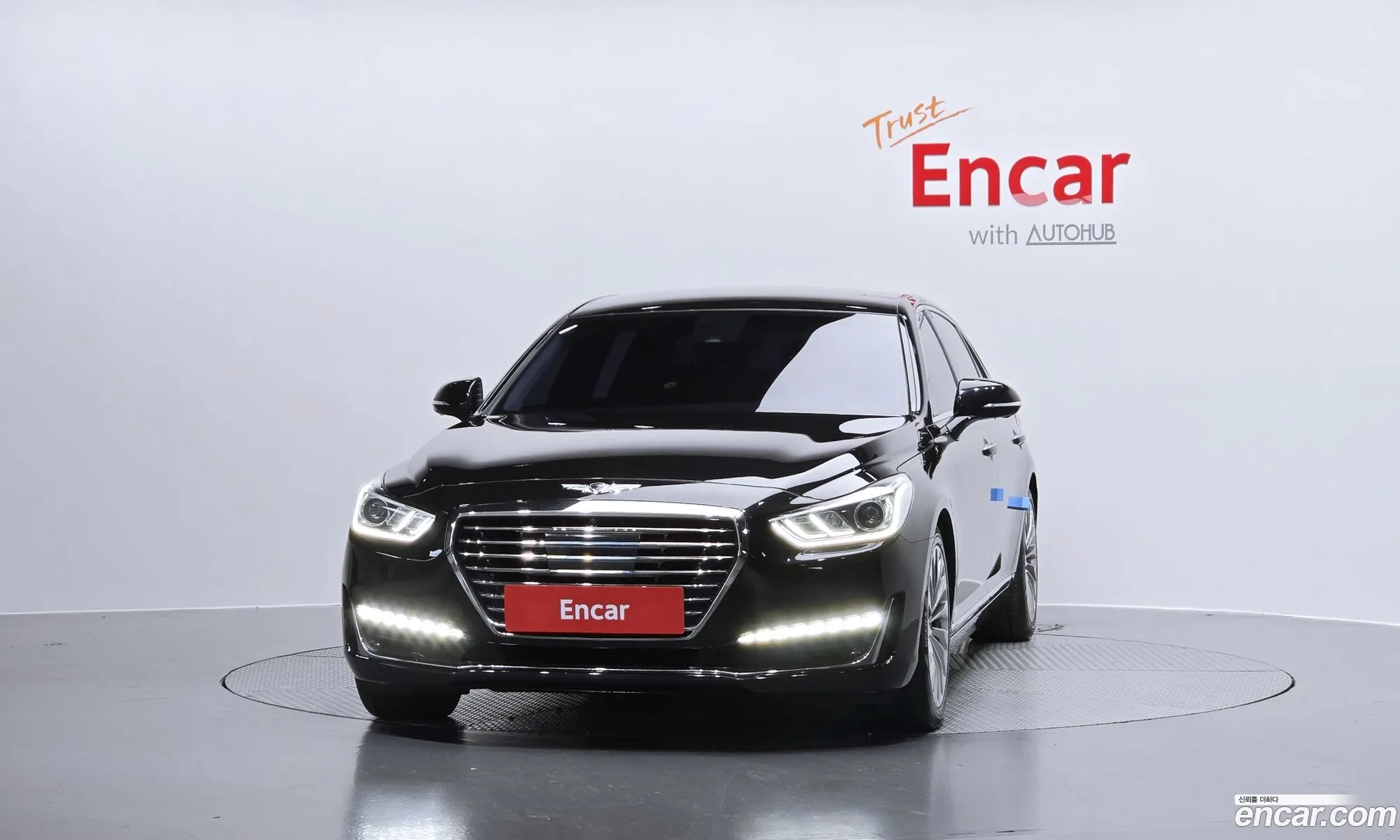 Genesis EQ900 2017 — 16