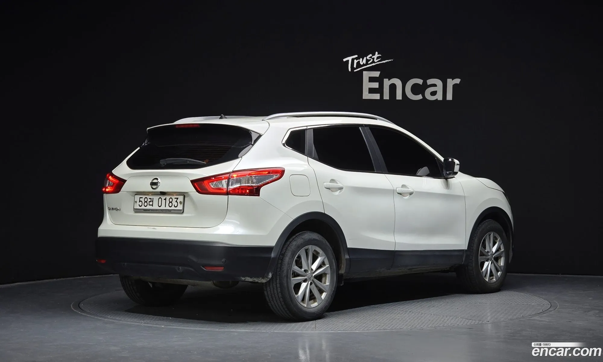 Nissan Qashqai 2015 — 10