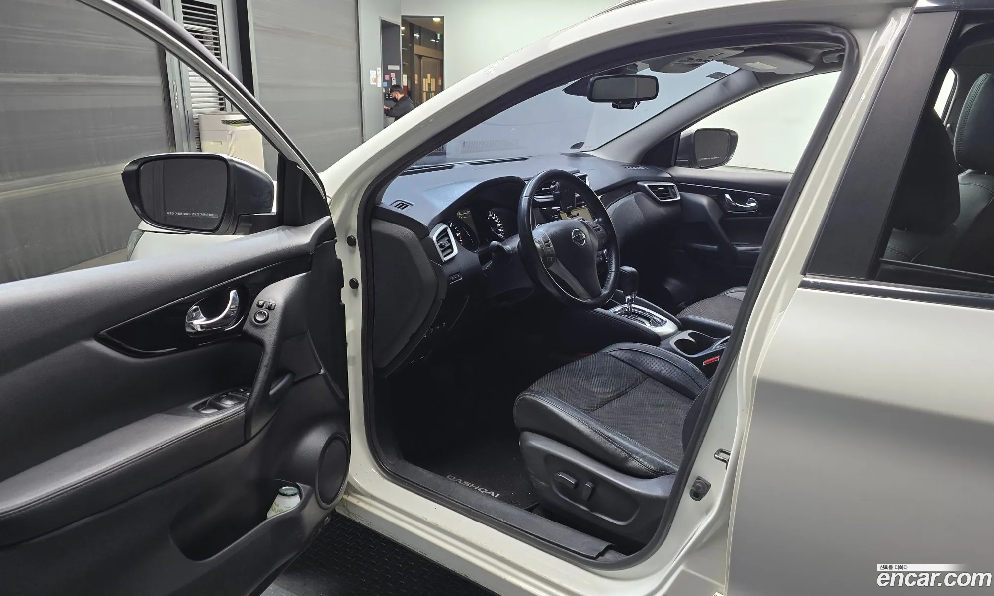 Nissan Qashqai 2015 — 13