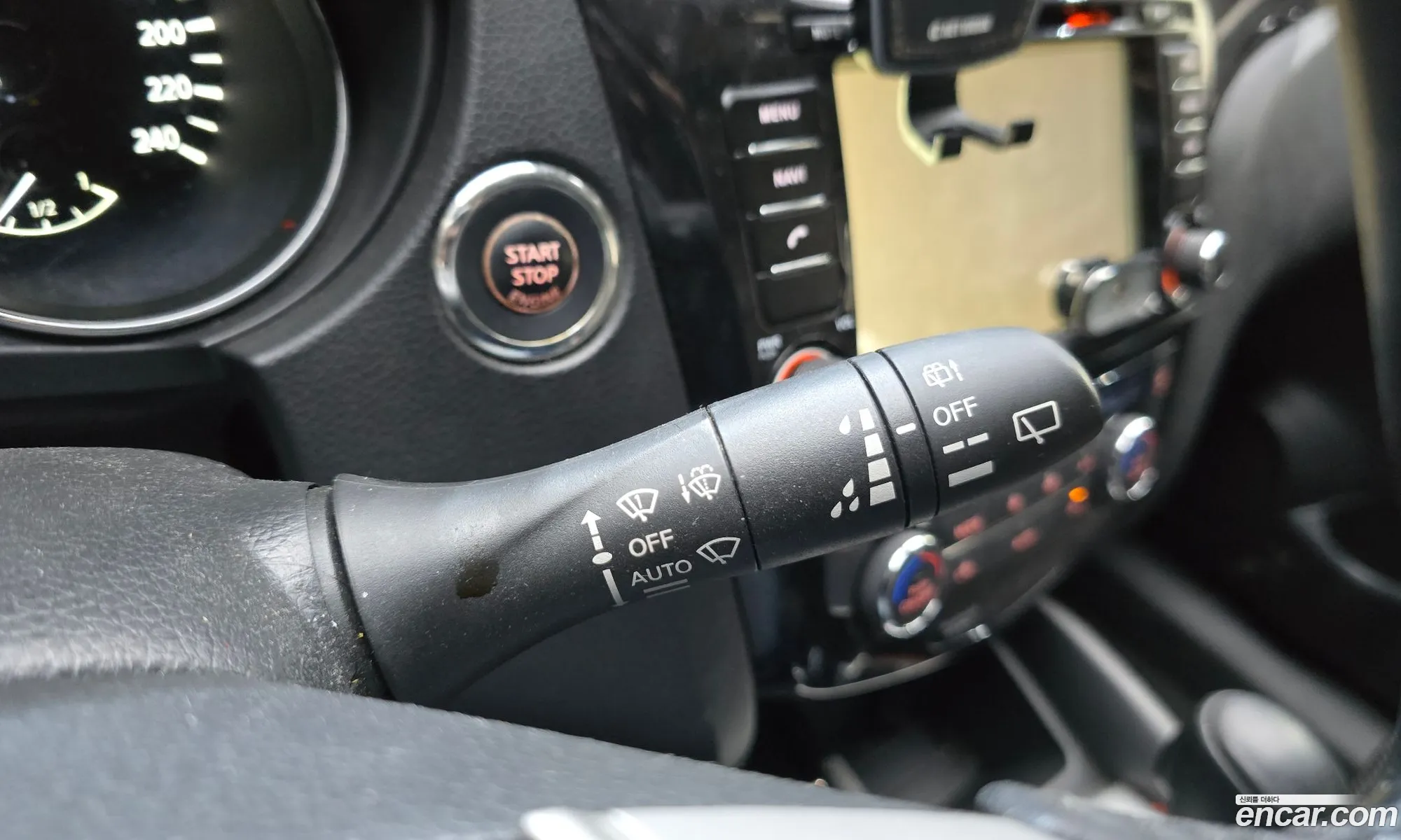 Nissan Qashqai 2015 — 3
