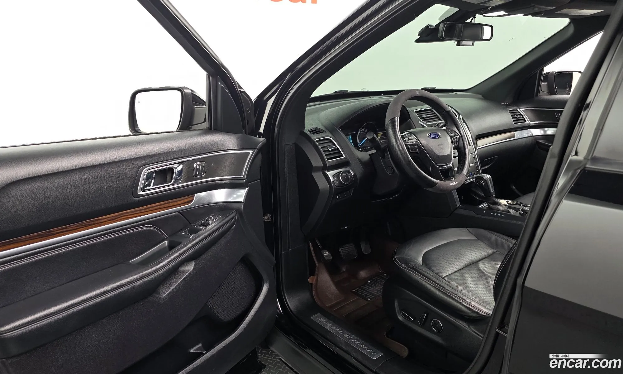 Ford Explorer 2018 1FM5K8FH8JGB22962 — 9