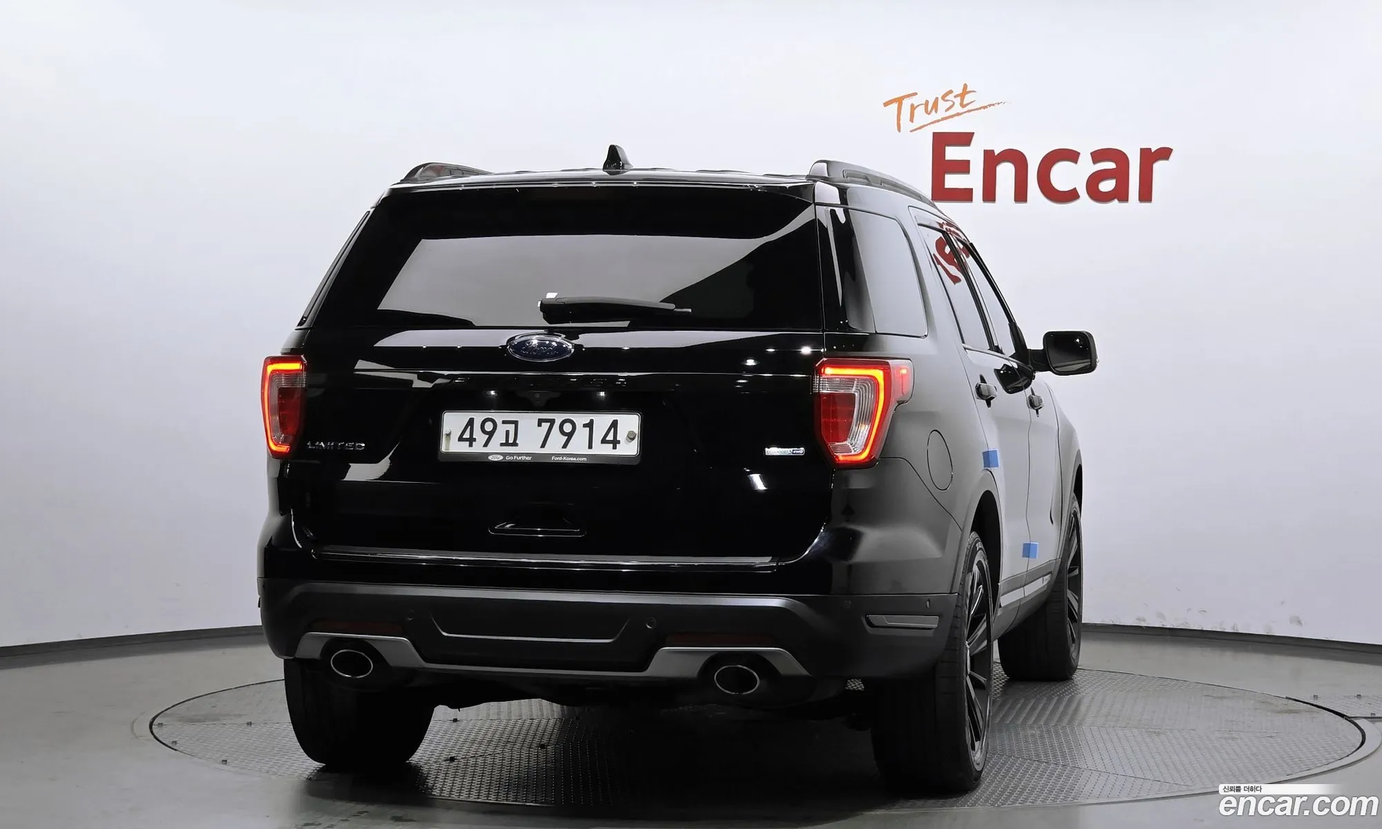 Ford Explorer 2018 1FM5K8FH8JGB22962 — 5