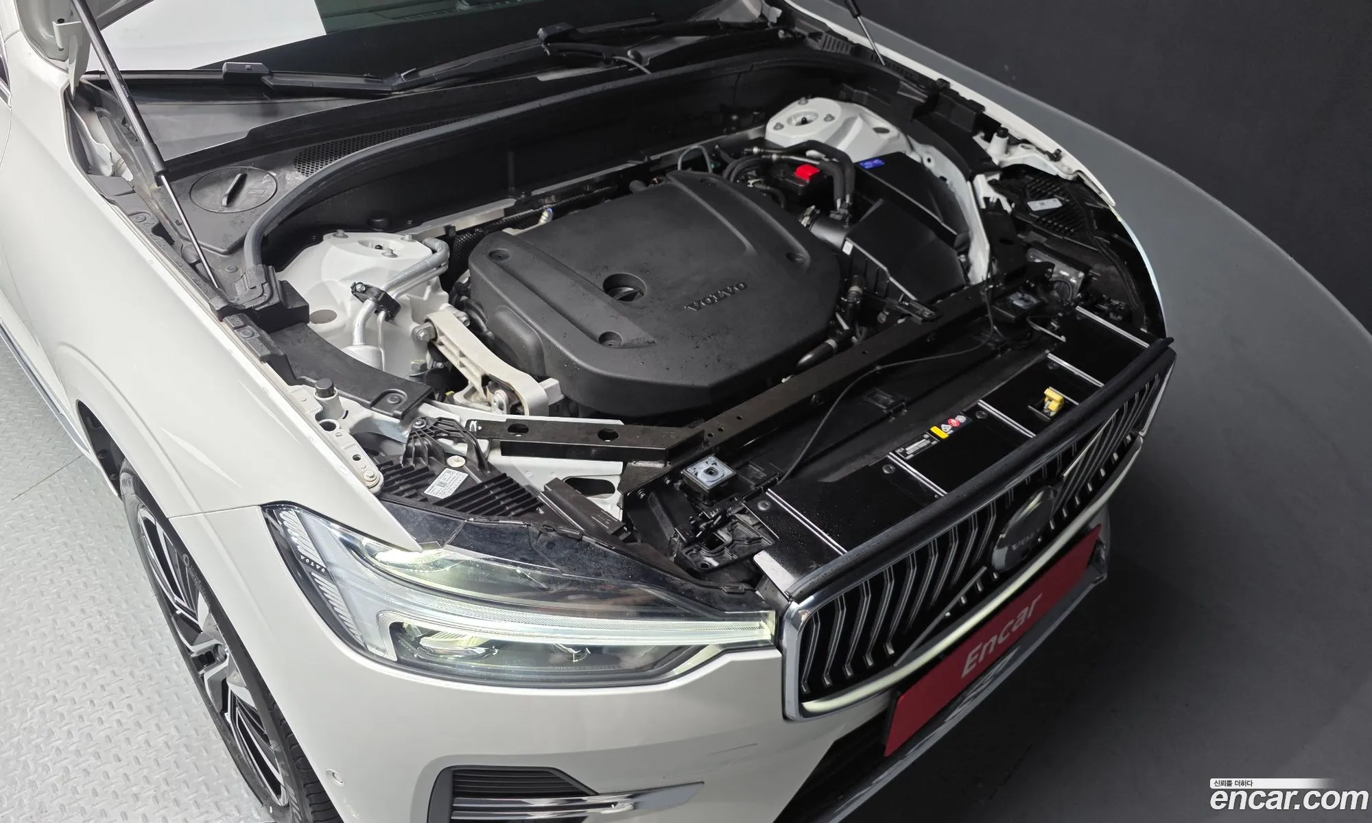 Volvo XC60 2023 LYVUZ0624RB787048 — 12
