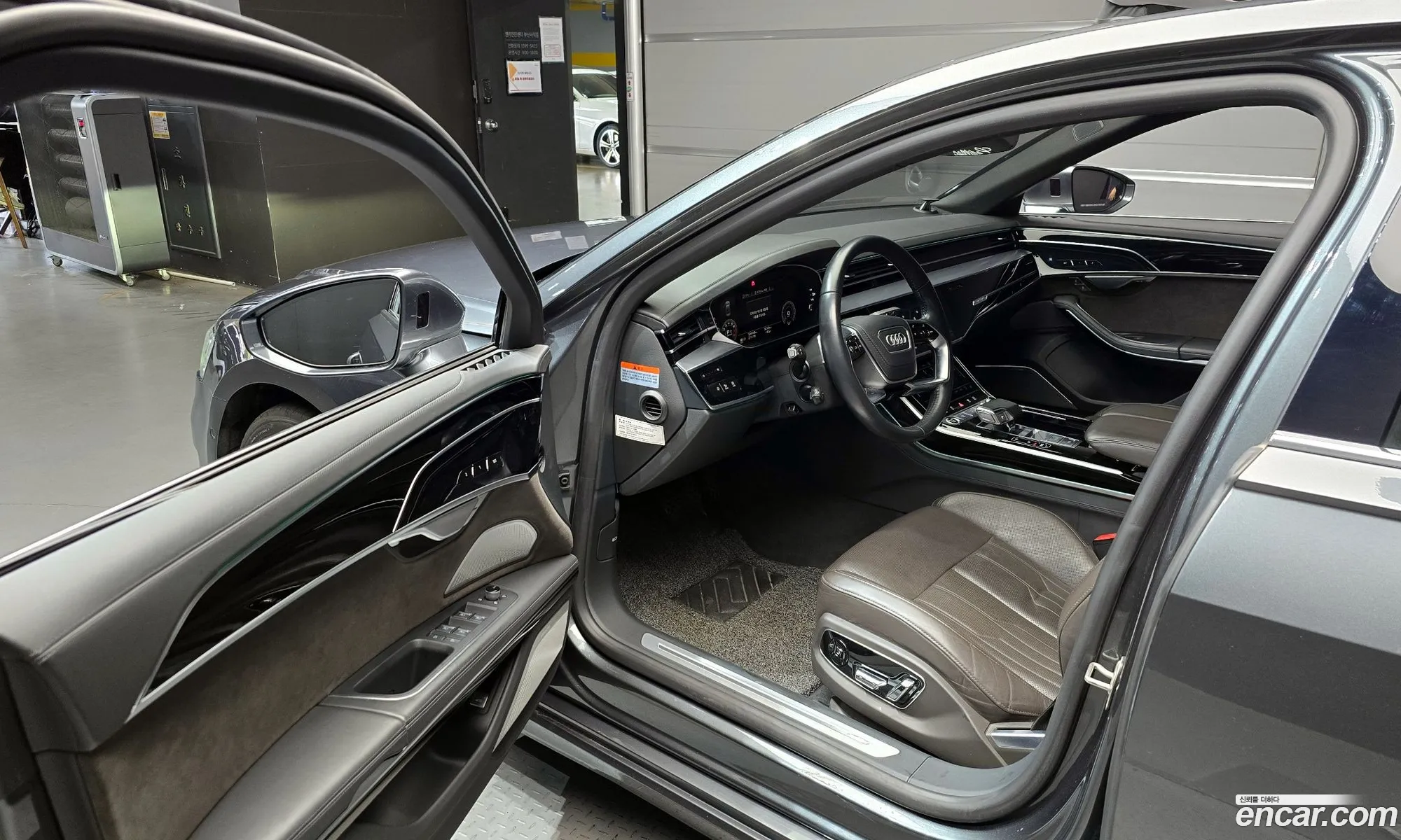 Audi A8 2021 WAUZZZF86MN012142 — 13