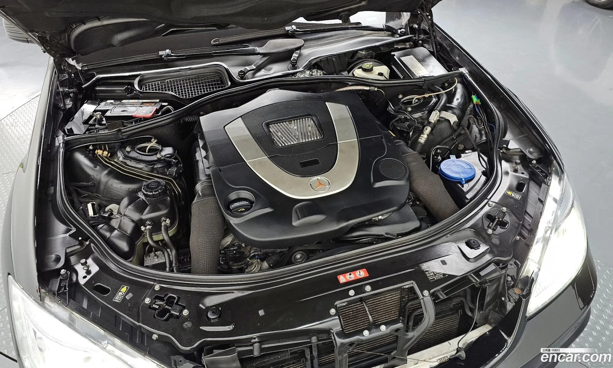 Mercedes-Benz S-Class W221 2007 — 14