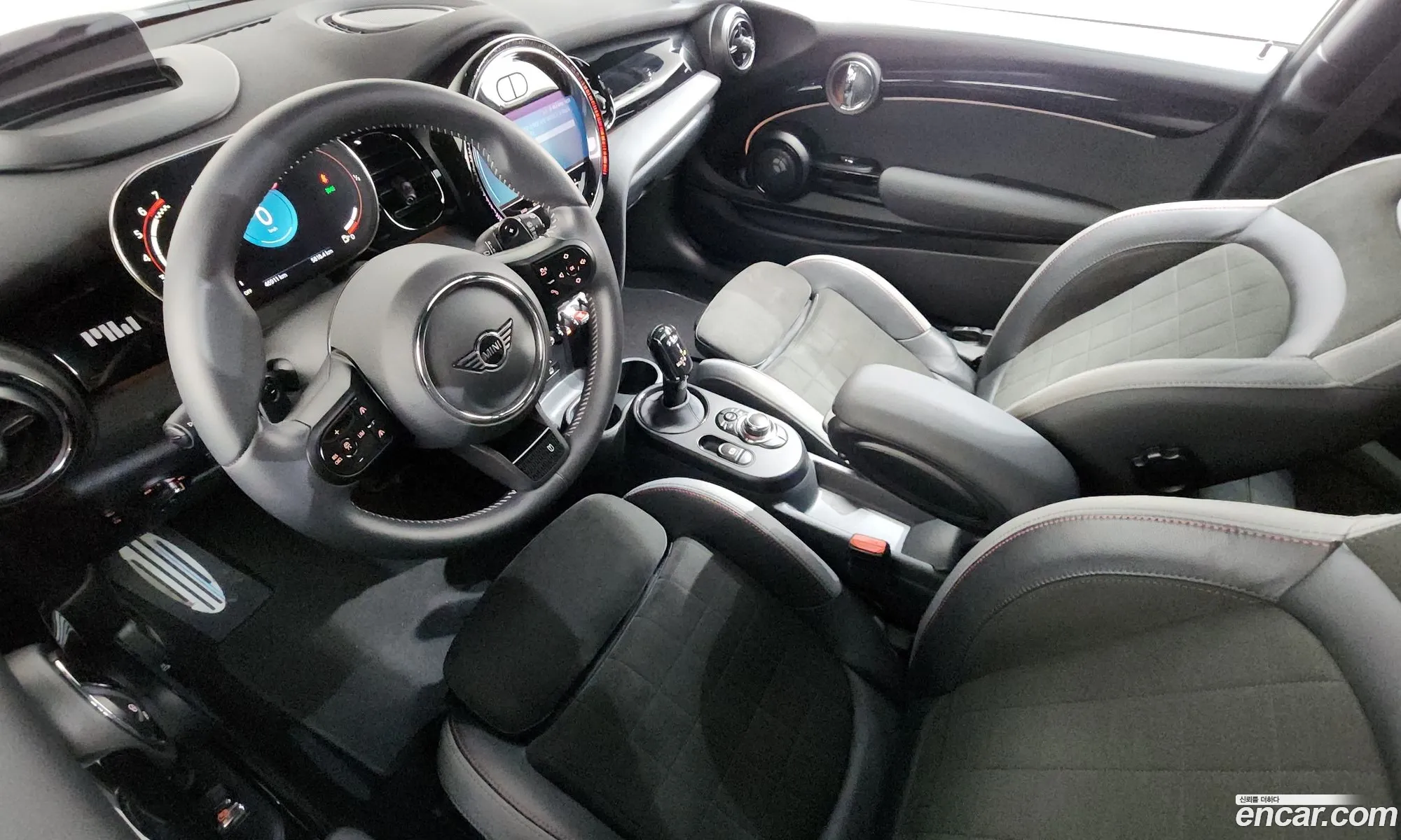 Mini Cooper S 2022 WMW81DH03P2S85638 — 19