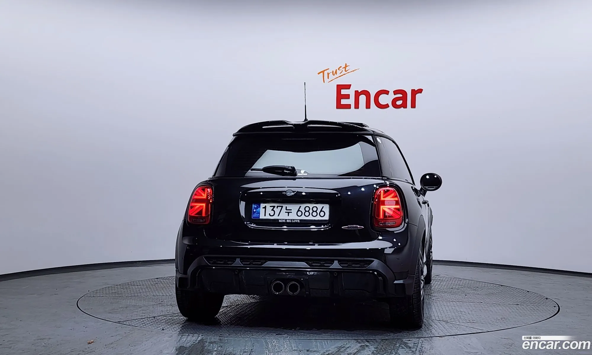 Mini Cooper S 2022 WMW81DH03P2S85638 — 12