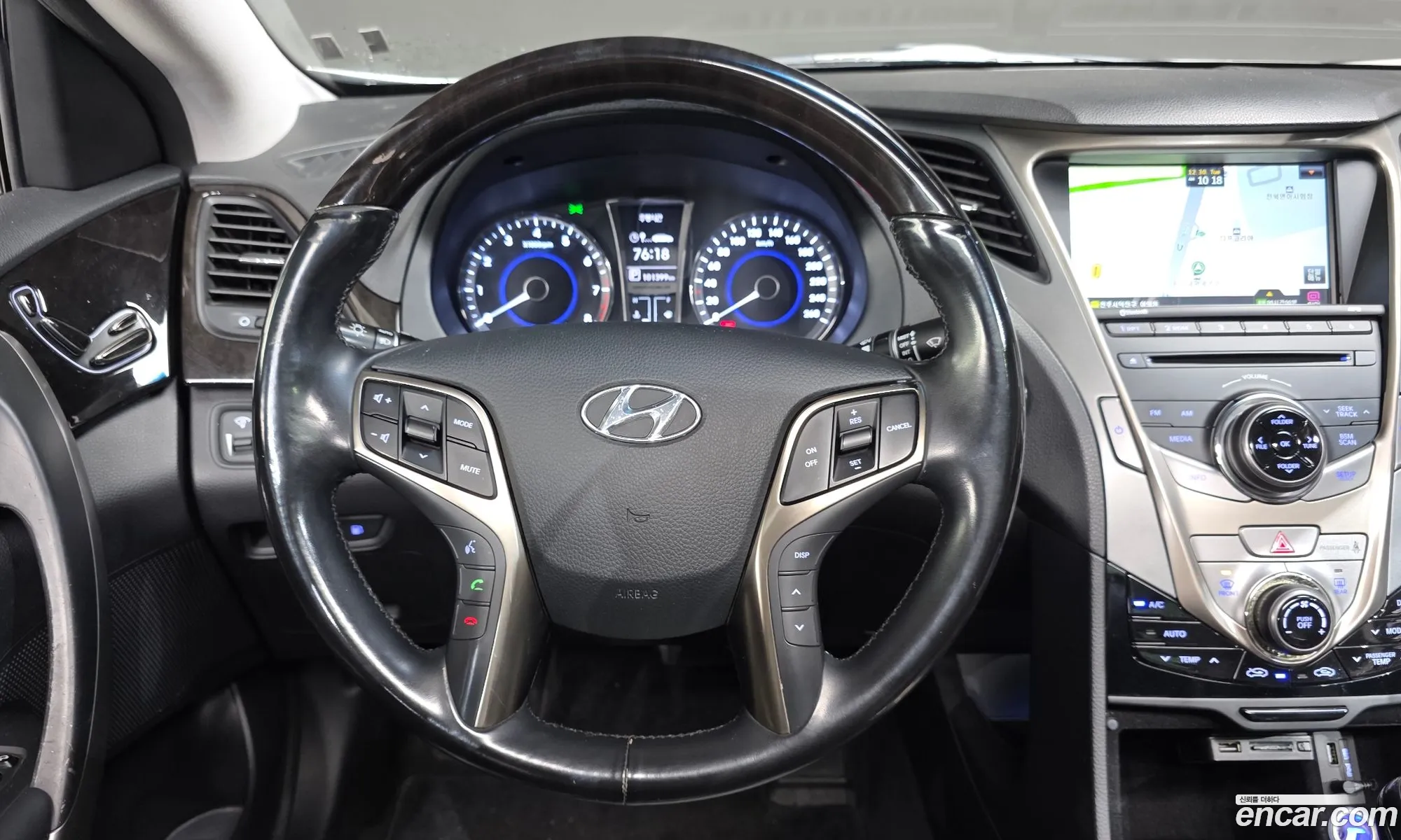 Hyundai Grandeur HG 2011 — 16