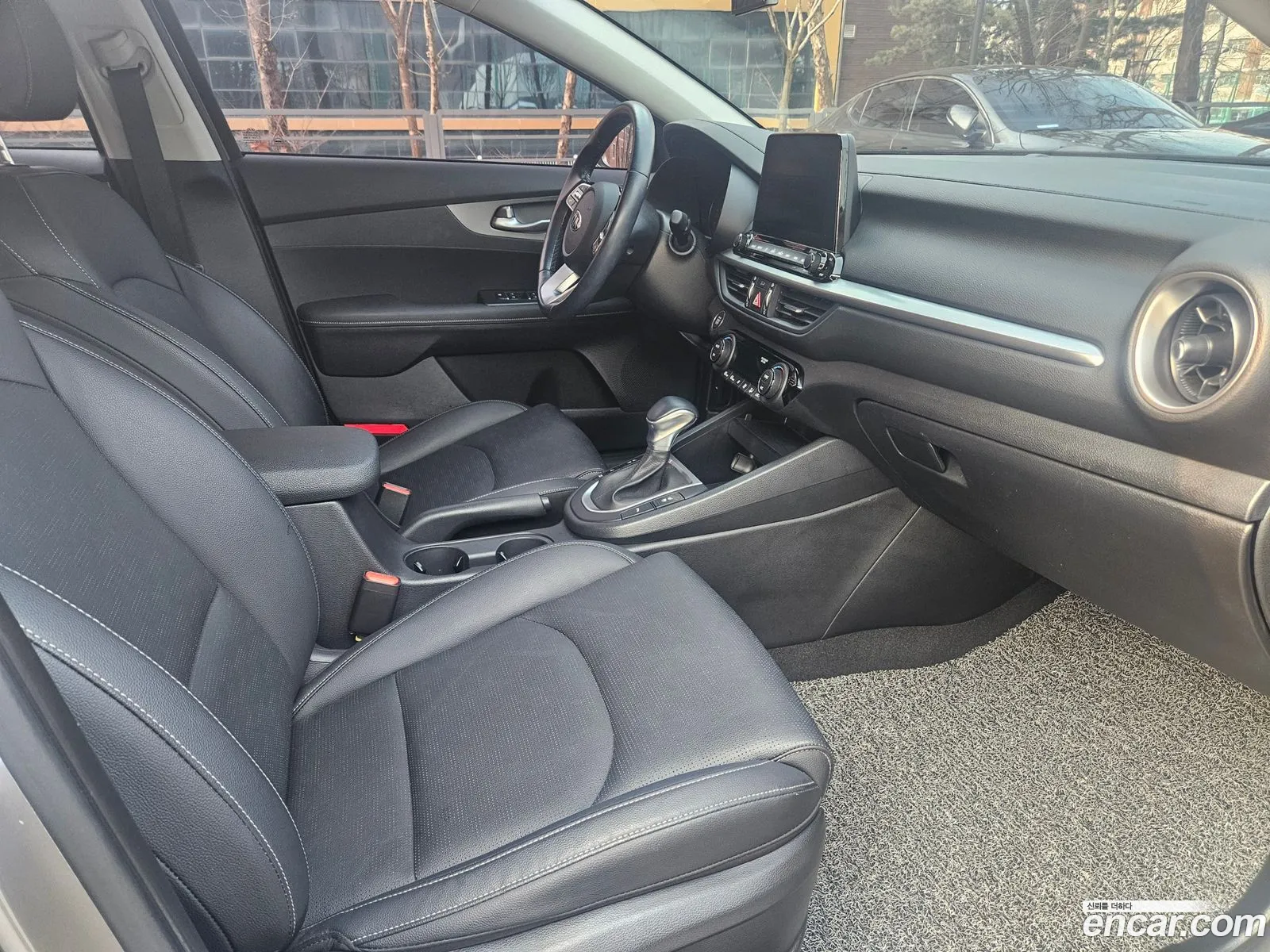 Kia K3 2019 — 12