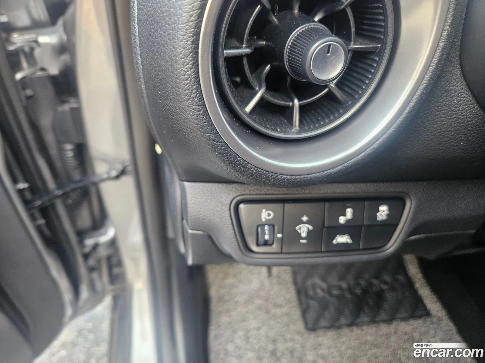 Kia K3 2019 — 9