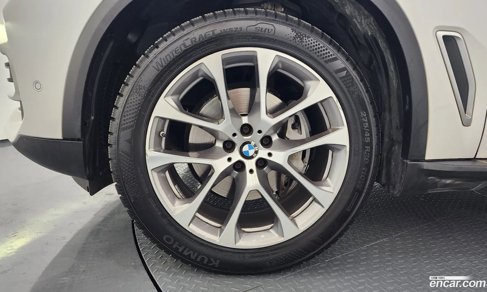 BMW X5 2021 — 6