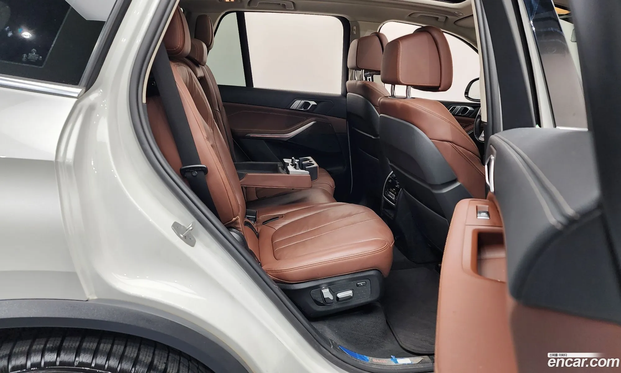 BMW X5 2021 — 17