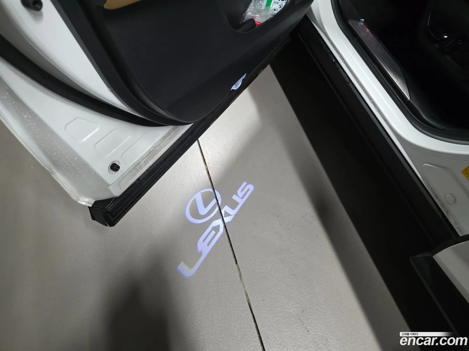 Lexus NX350h 2024 — 2