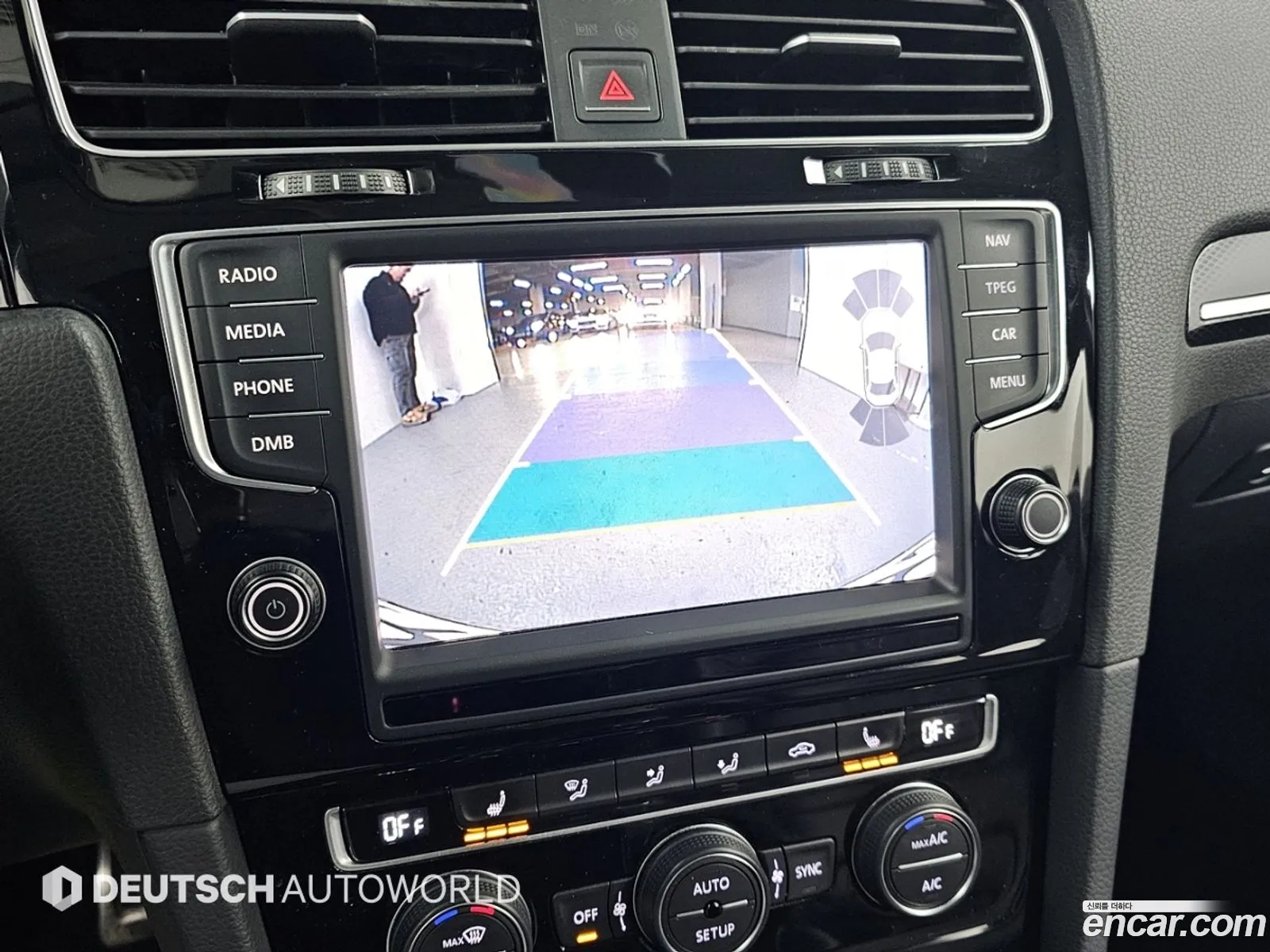 Volkswagen Golf 7th Gen 2014 — 17