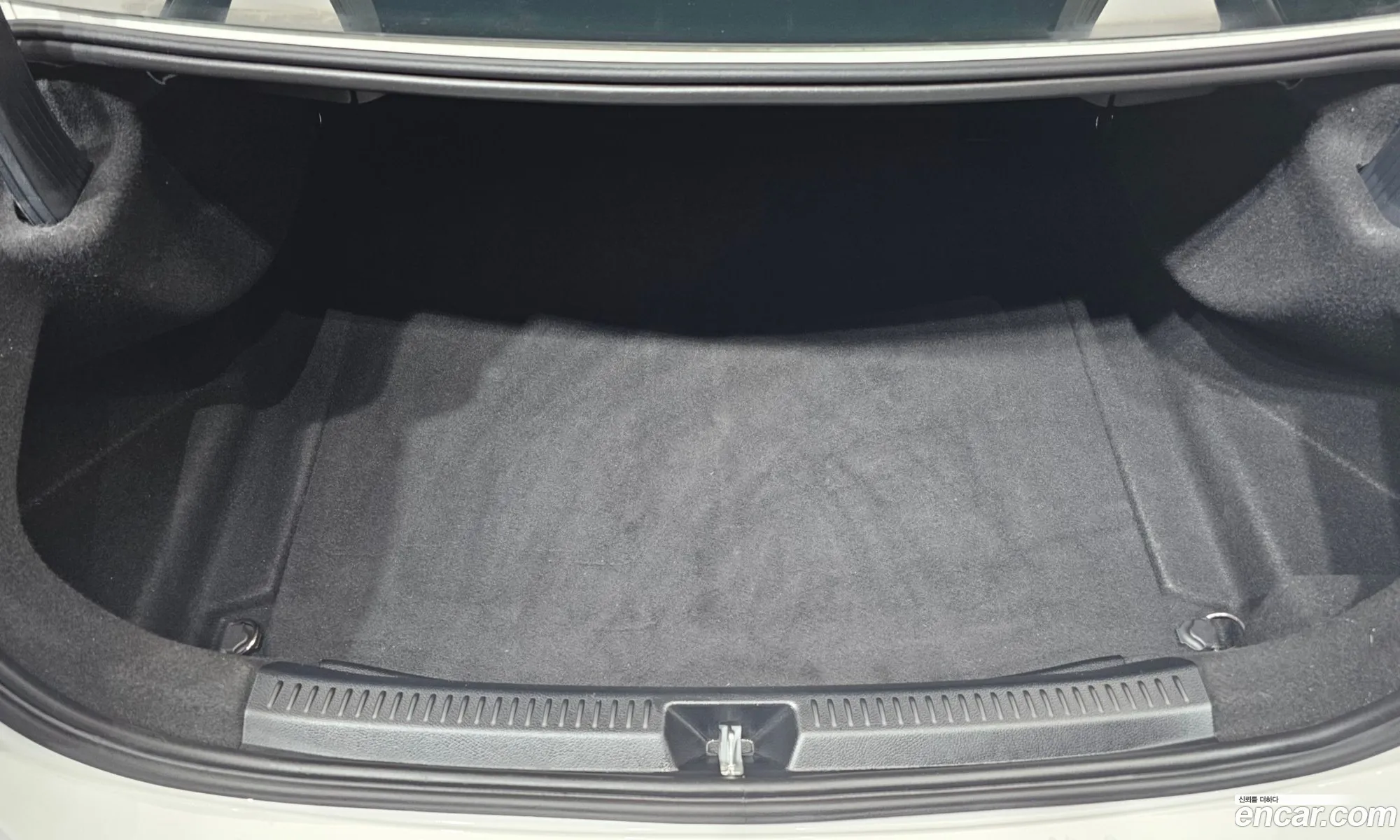 Mercedes-Benz A-Class W177 2020 — 19