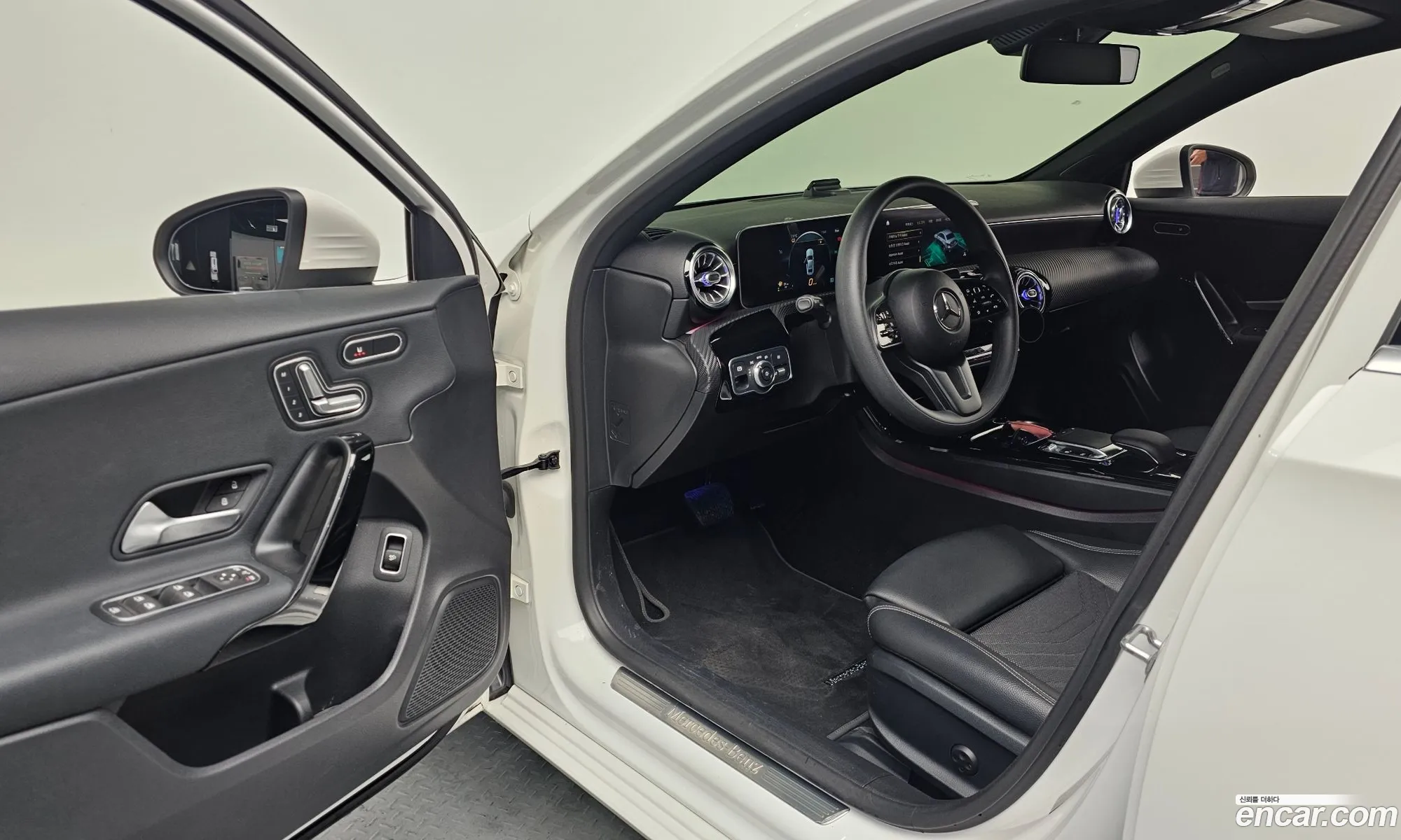 Mercedes-Benz A-Class W177 2020 — 13