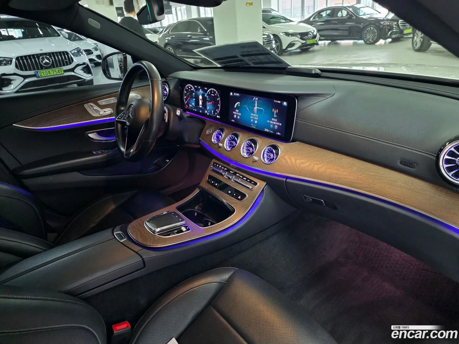 Mercedes-Benz E-Class W213 2020 — 13