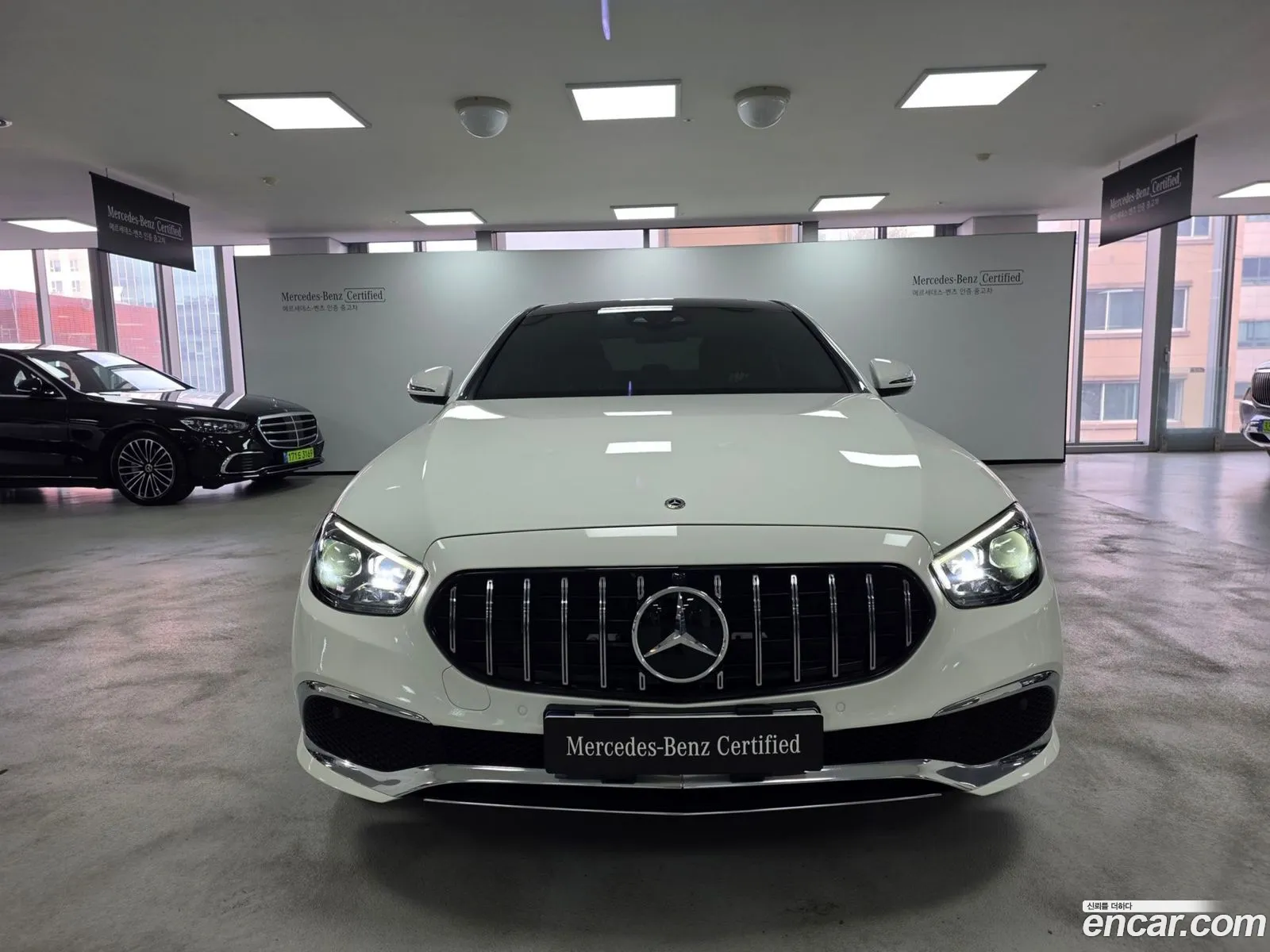 Mercedes-Benz E-Class W213 2020 — 10