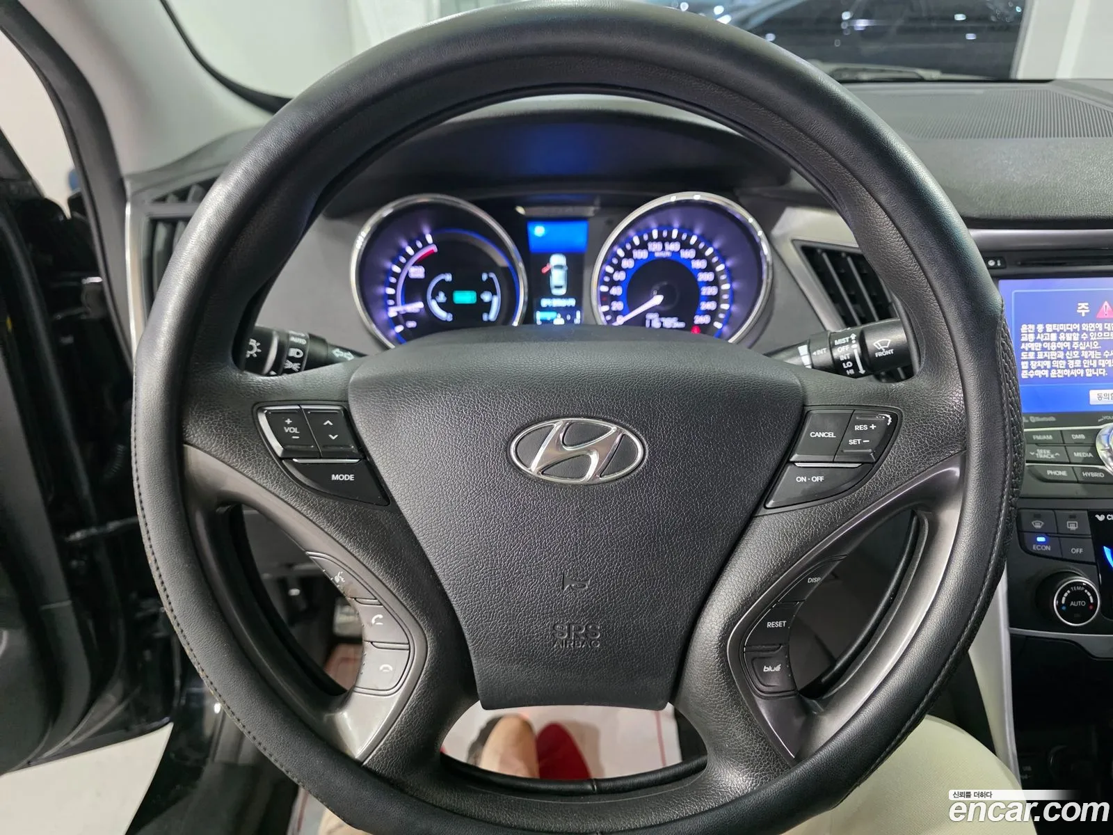 Hyundai Sonata Hybrid 2012 — 5
