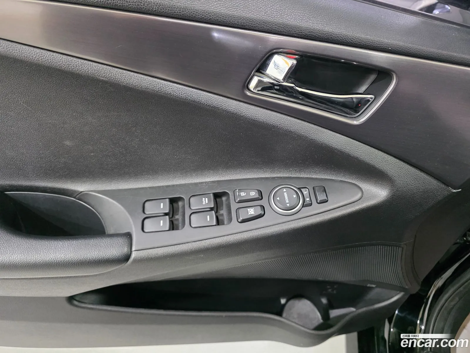 Hyundai Sonata Hybrid 2012 — 12