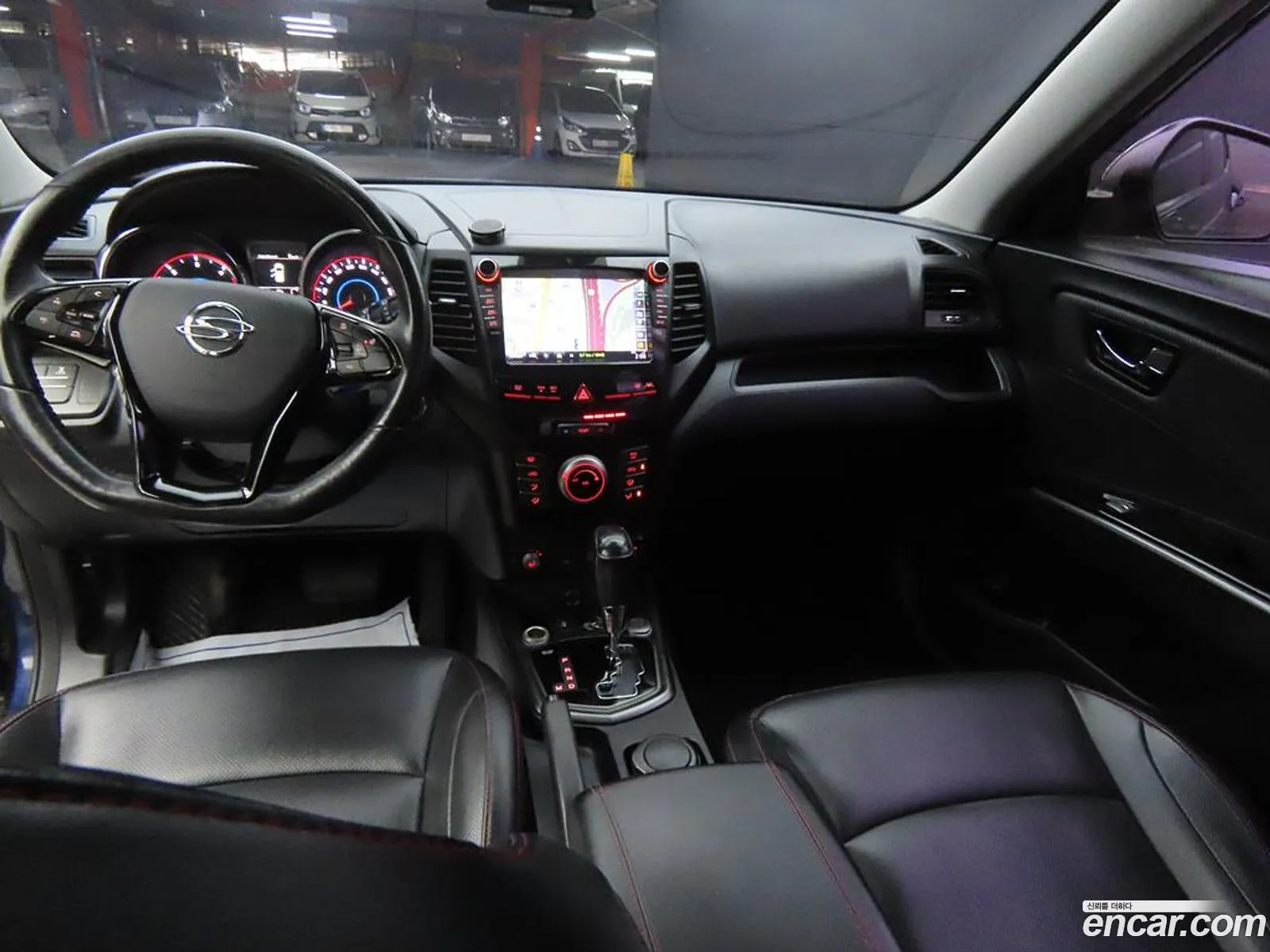 KG Mobility (SsangYong) Tivoli Air 2017 — 13