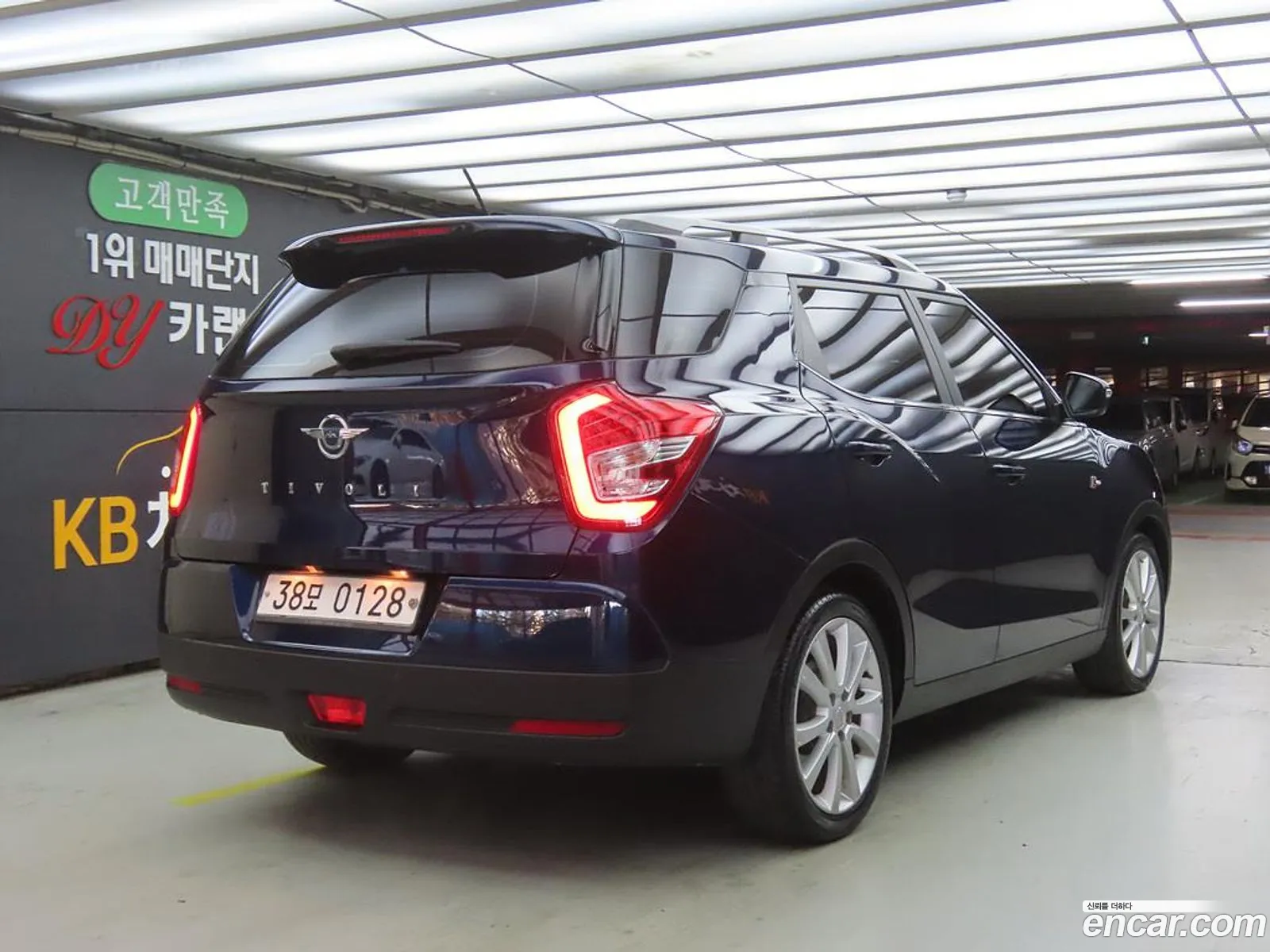KG Mobility (SsangYong) Tivoli Air 2017 — 12