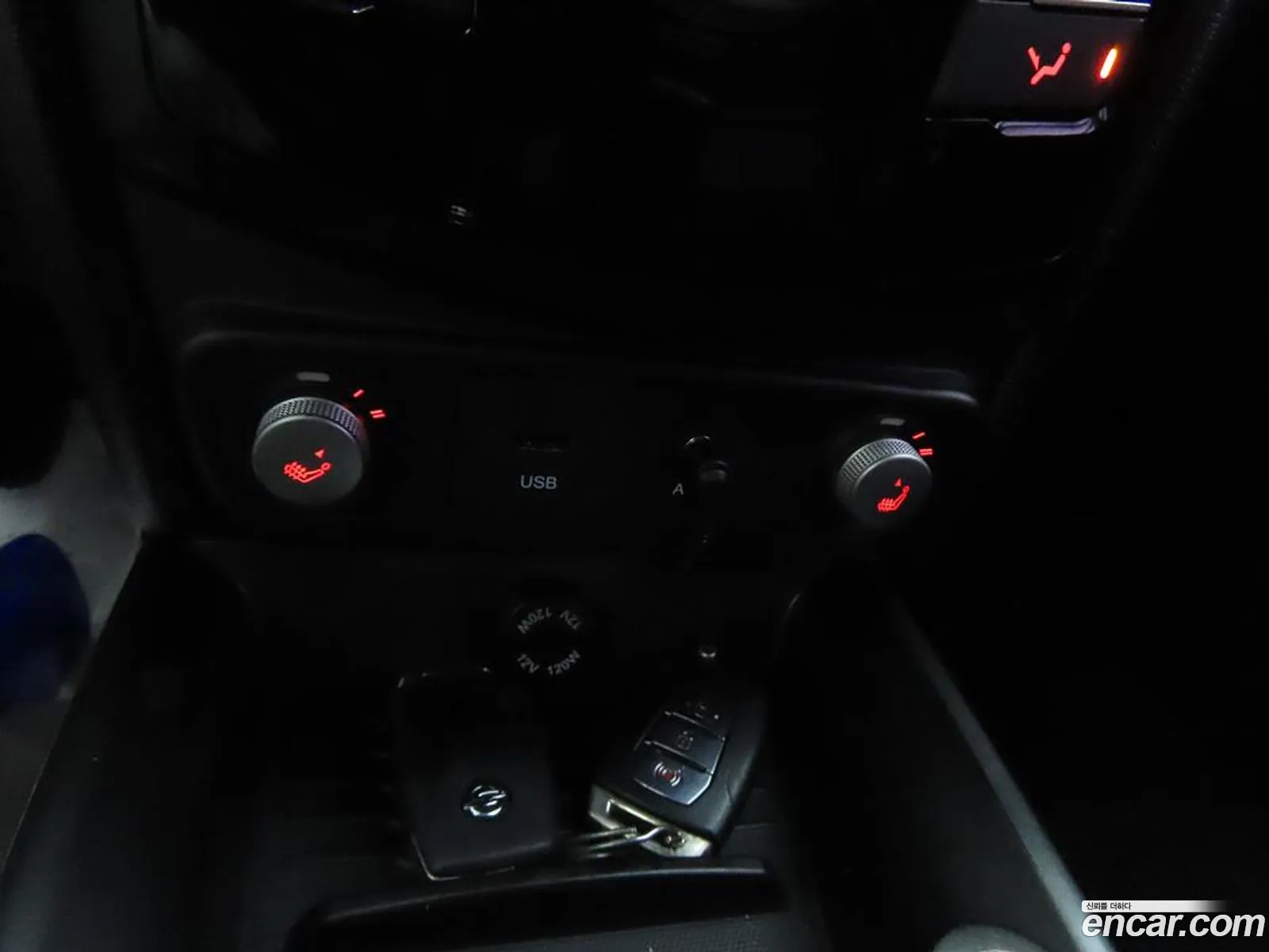 KG Mobility (SsangYong) Tivoli Air 2017 — 14
