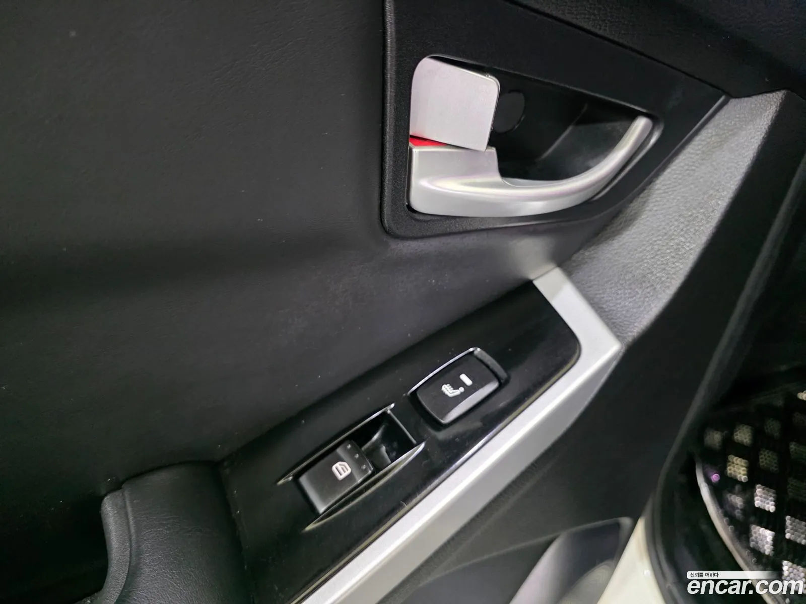 KG Mobility (SsangYong) Korando C 2015 — 18