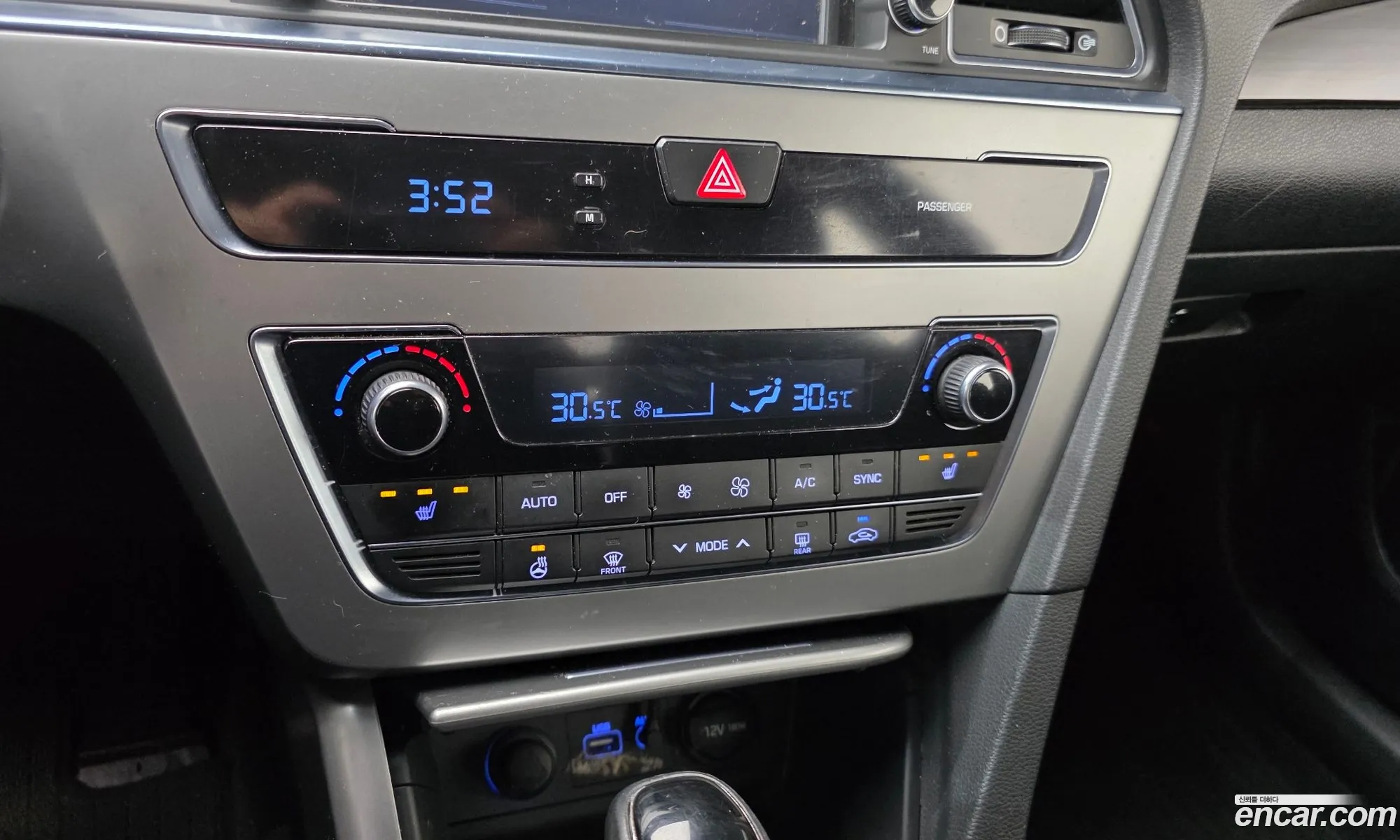 Hyundai LF Sonata 2014 — 20
