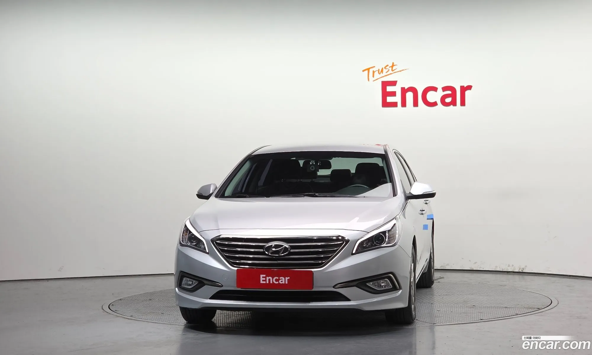 Hyundai LF Sonata 2014 — 10