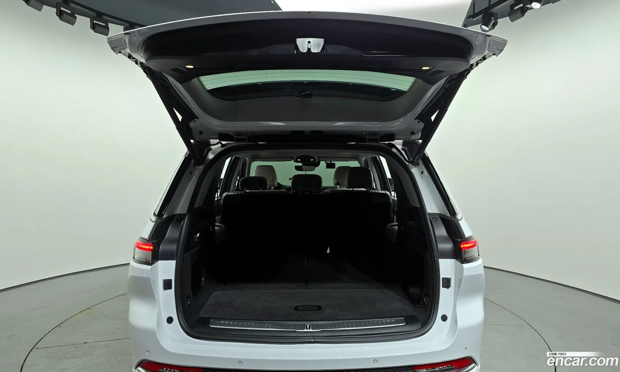 Jeep Grand Cherokee 2021 — 19