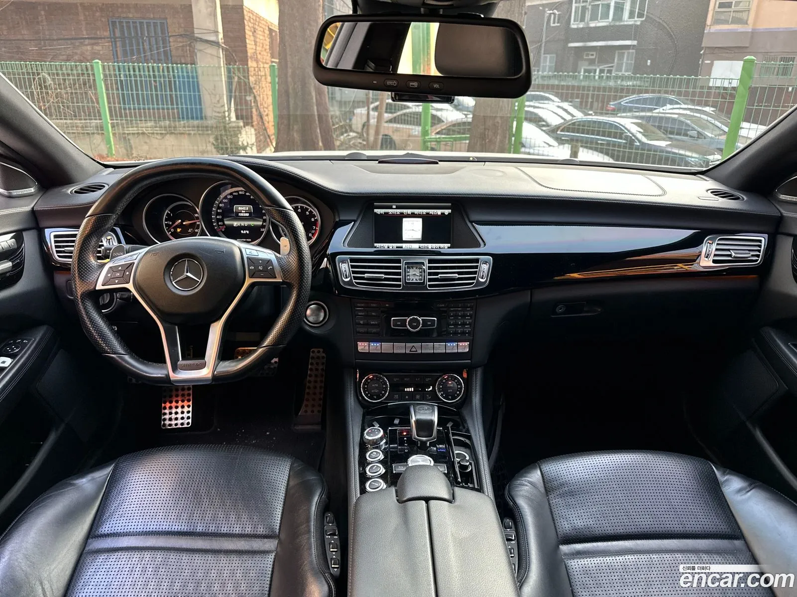 Mercedes-Benz CLS-Class W218 2012 — 8