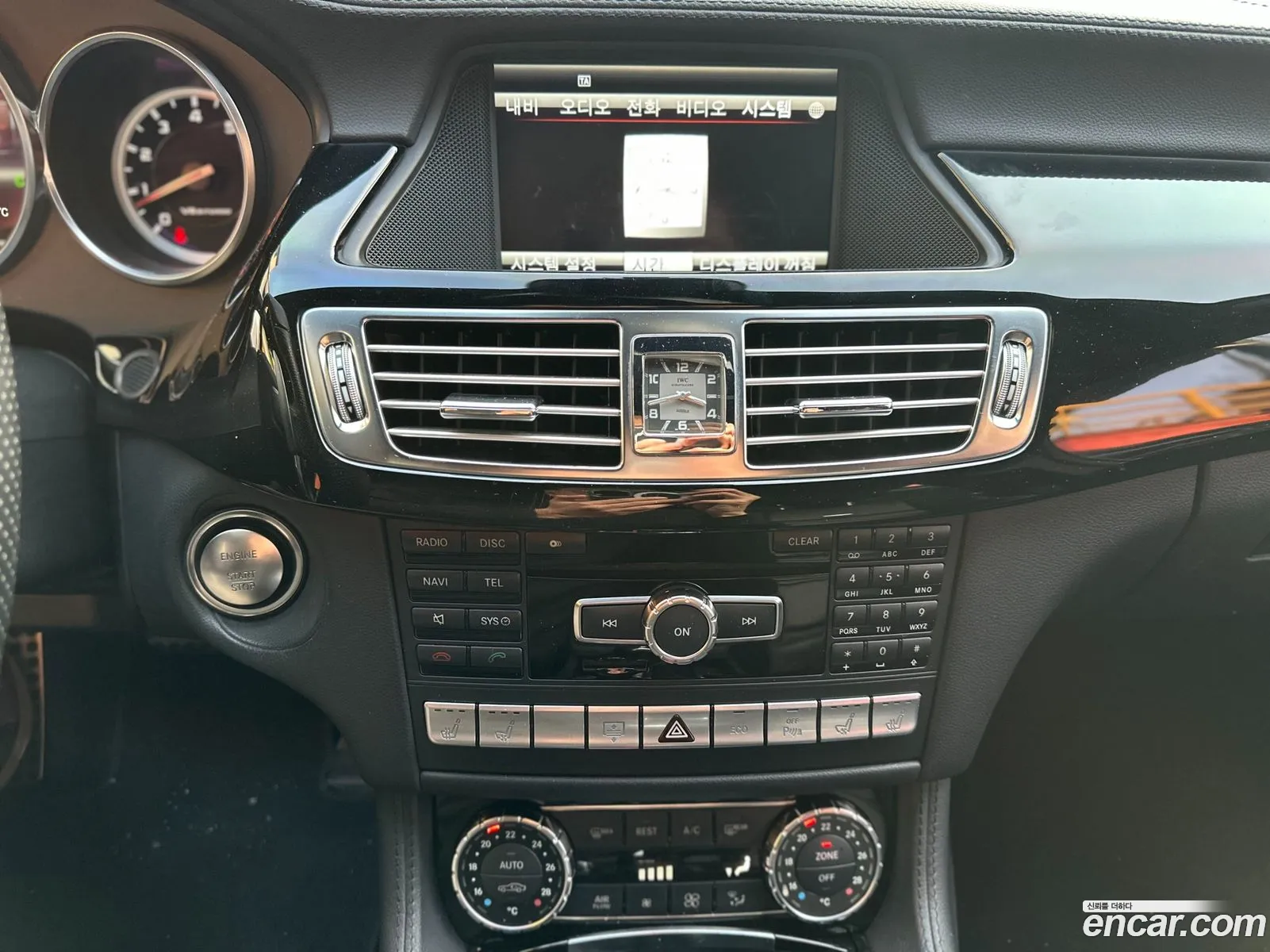 Mercedes-Benz CLS-Class W218 2012 — 4