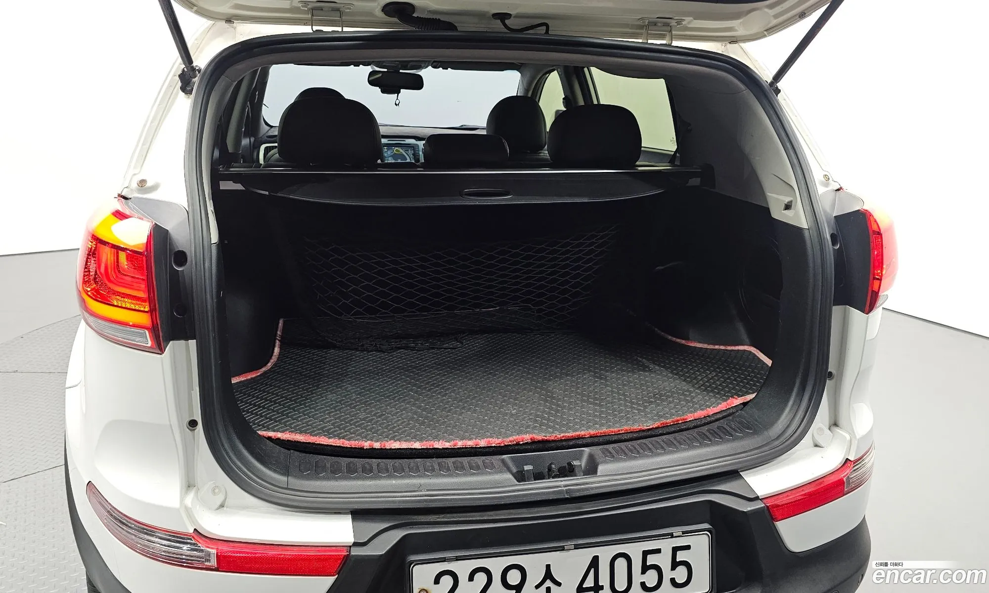Kia Sportage R 2013 — 17