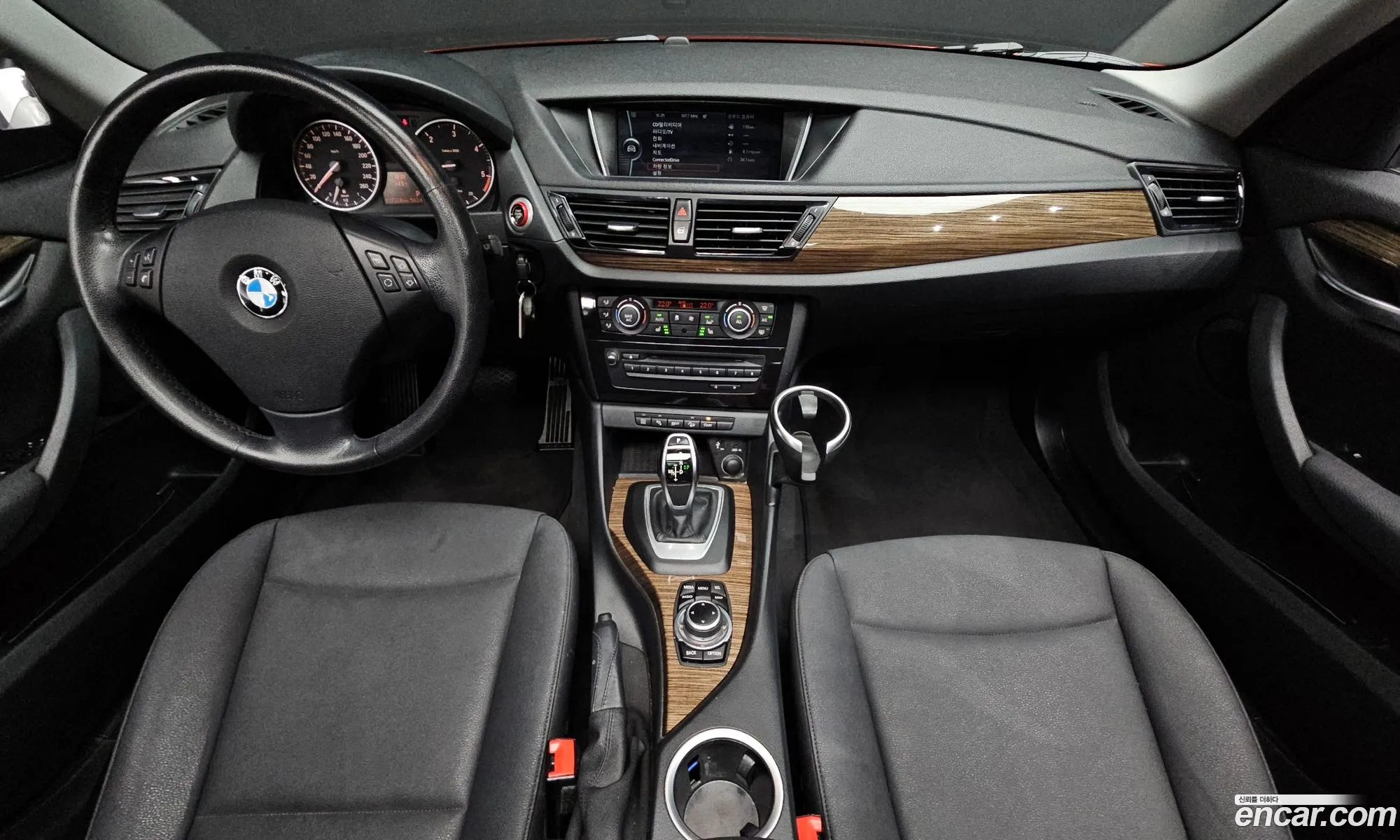 BMW X1 2013 WBAVP7102DVW29032 — 12