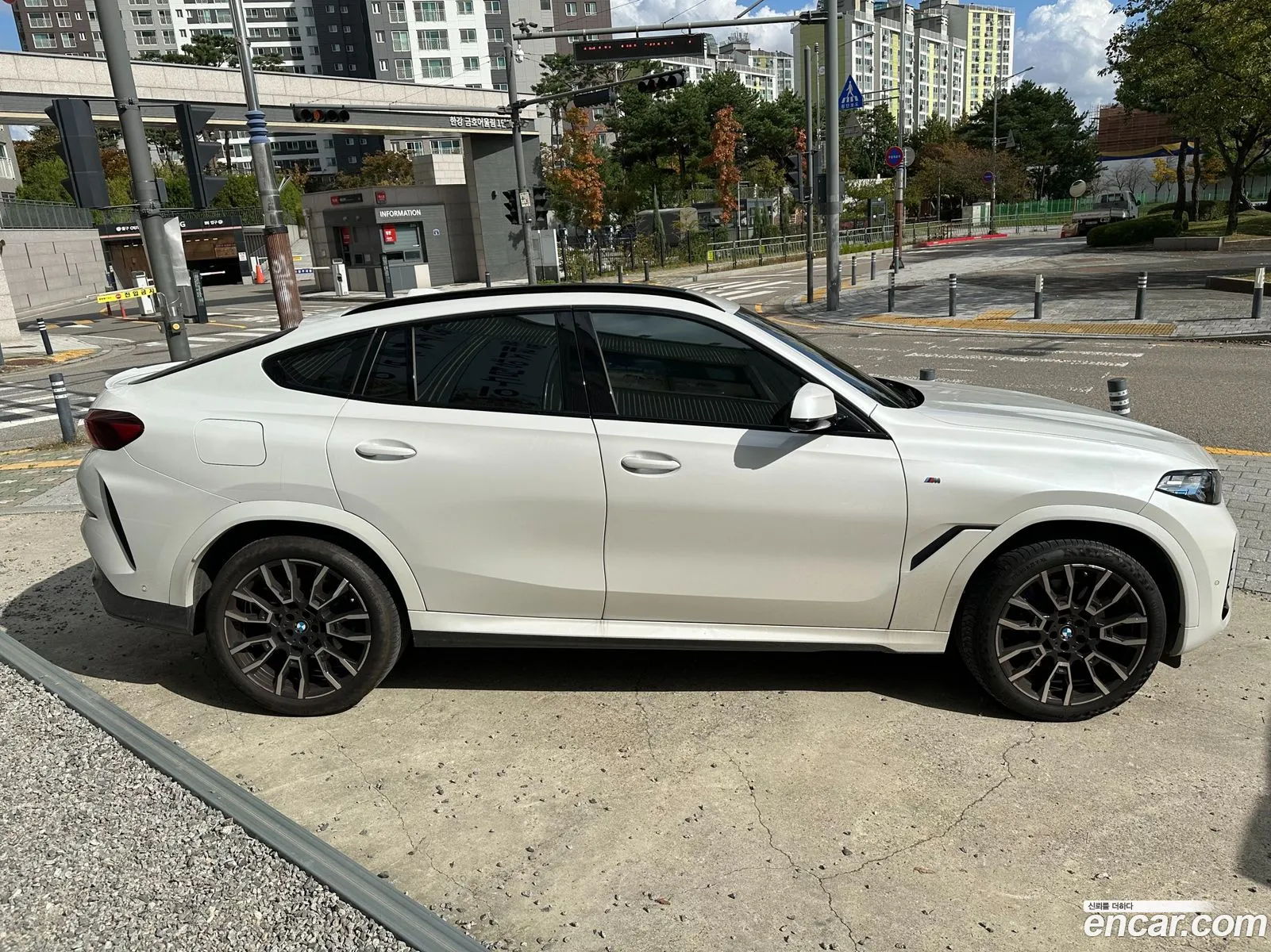 BMW X6 2024 — 16