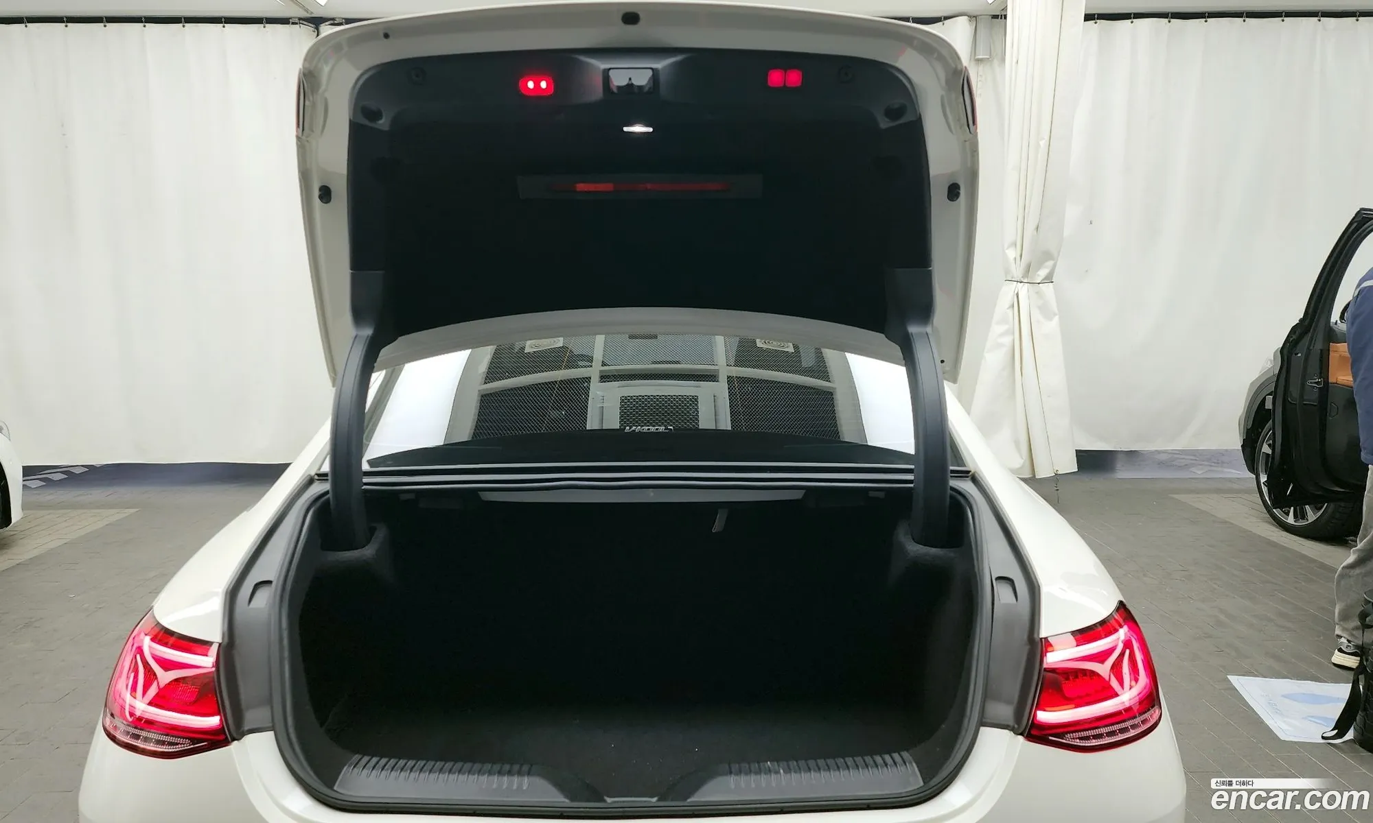 Mercedes-Benz CLS-Class C257 2018 WDD2J2DB0KA015209 — 20