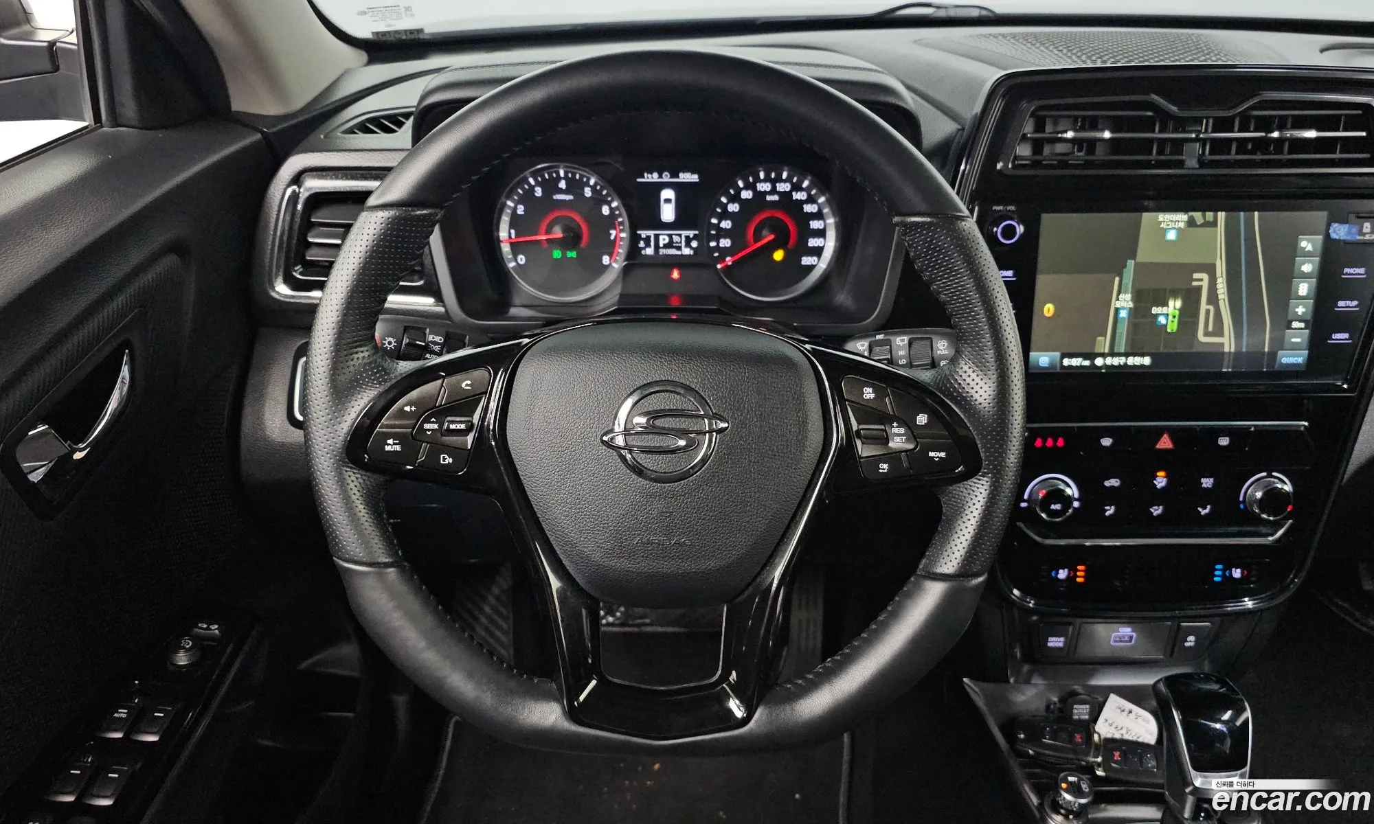KG Mobility (SsangYong) Tivoli 2021 — 12