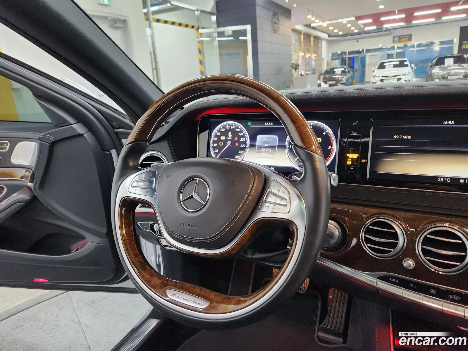 Mercedes-Benz S-Class W222 2014 — 8