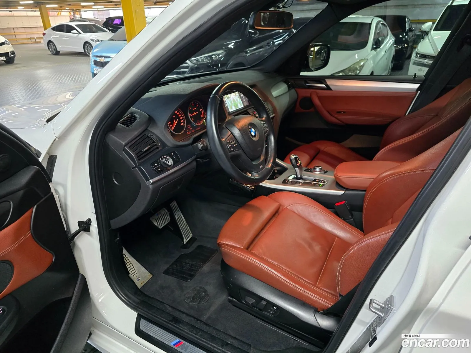 BMW X3 2012 — 16