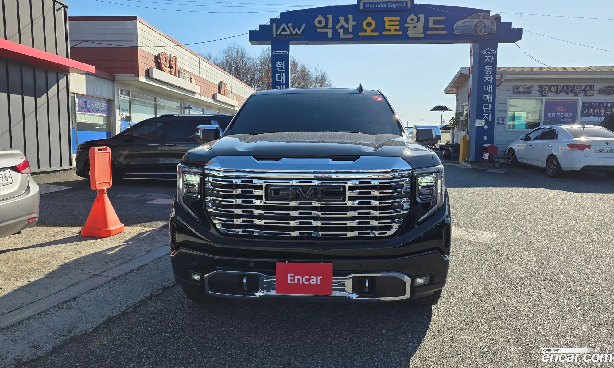 GMC Sierra 2024 1GTUU9EL9RZ180746 — 2