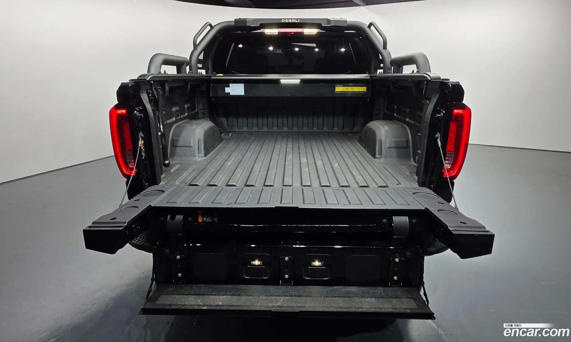 GMC Sierra 2024 1GTUU9EL9RZ180746 — 12