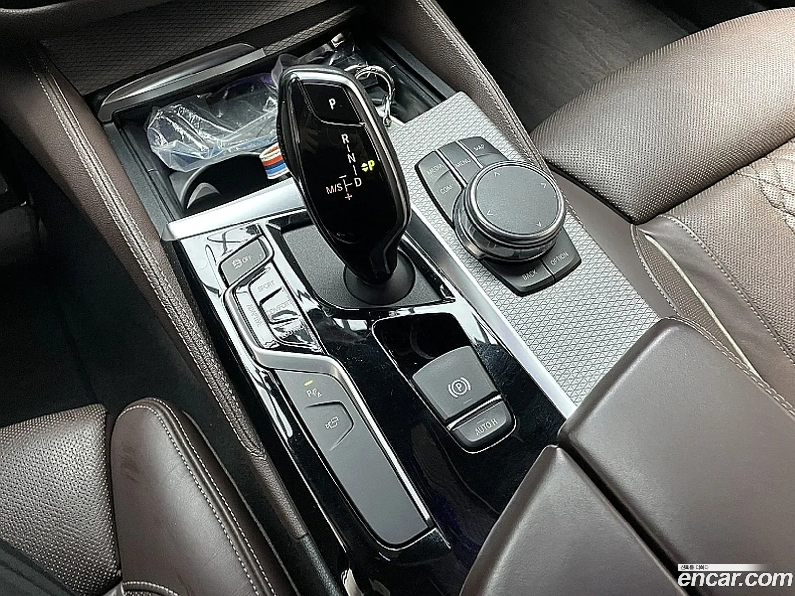 BMW 5 Series 2019 — 16