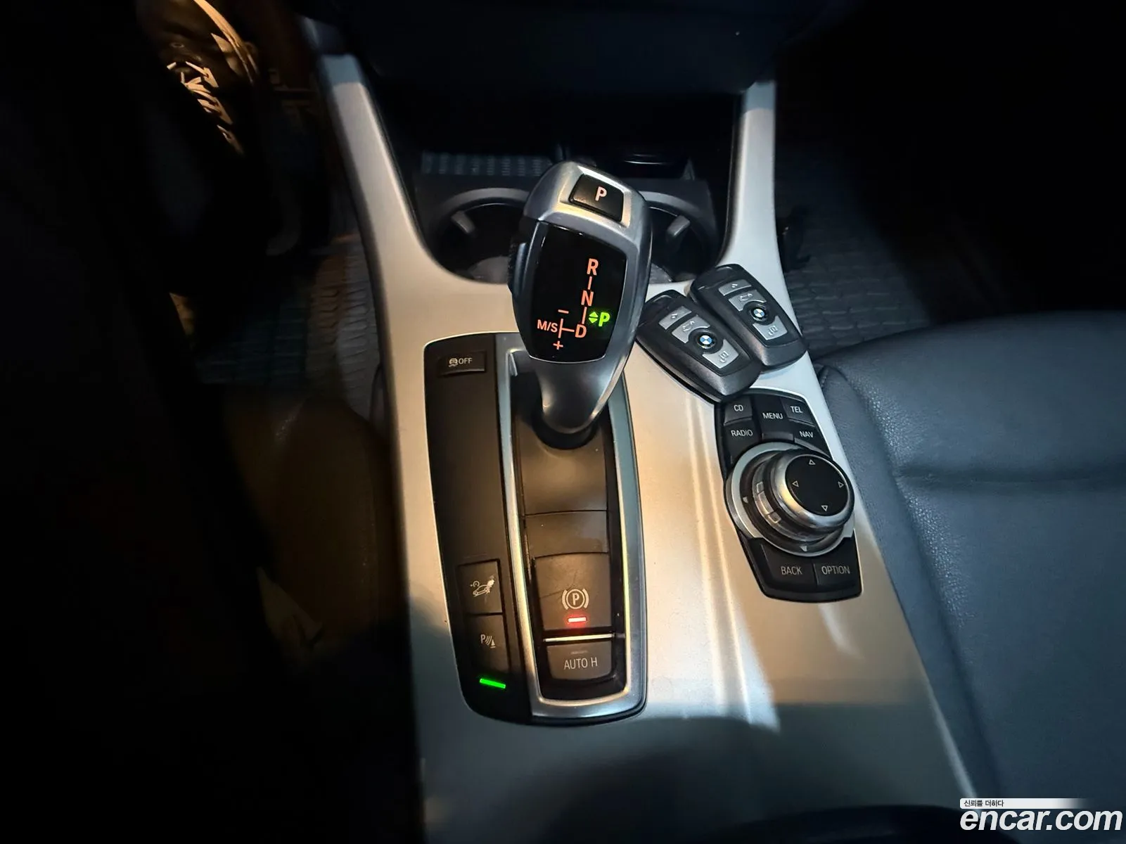 BMW X3 2011 — 16