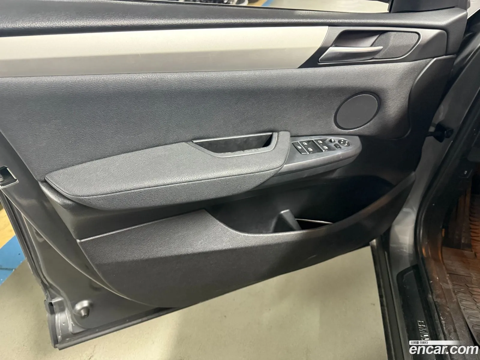 BMW X3 2011 — 19
