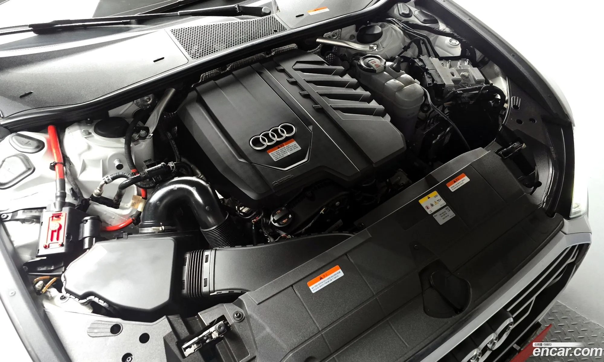 Audi A6 2023 WAUZZZF2XPN057052 — 3