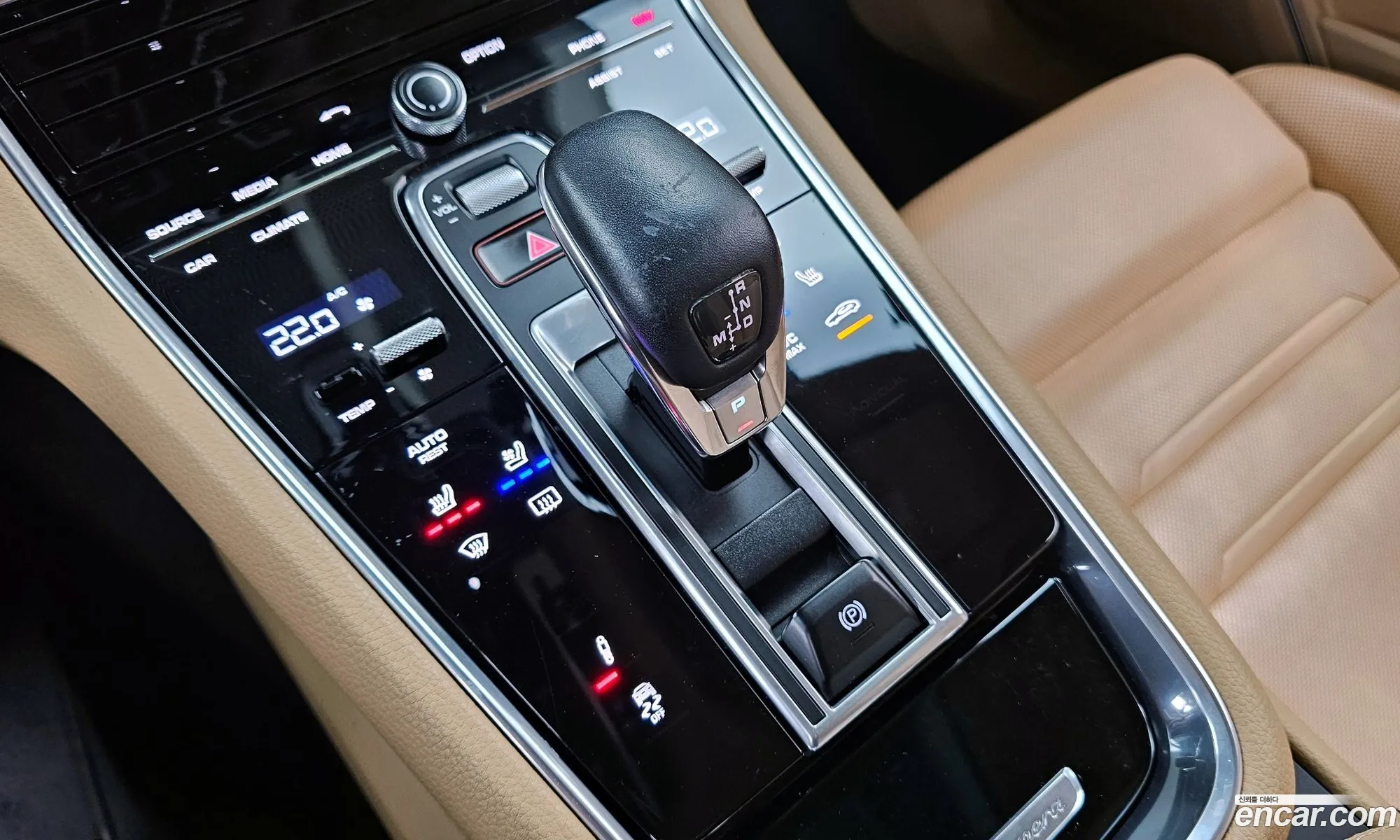 Porsche Panamera 2018 — 20