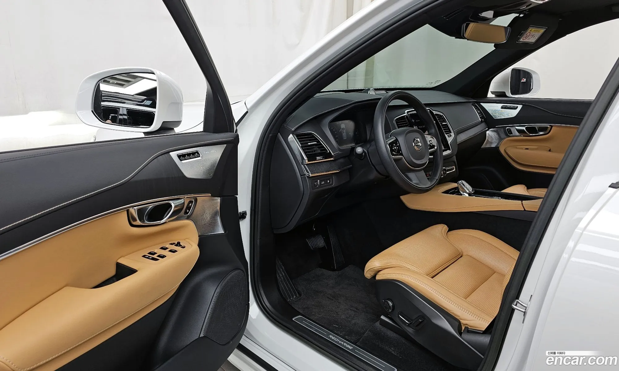 Volvo XC90 2022 YV1LFH60DN1873514 — 18