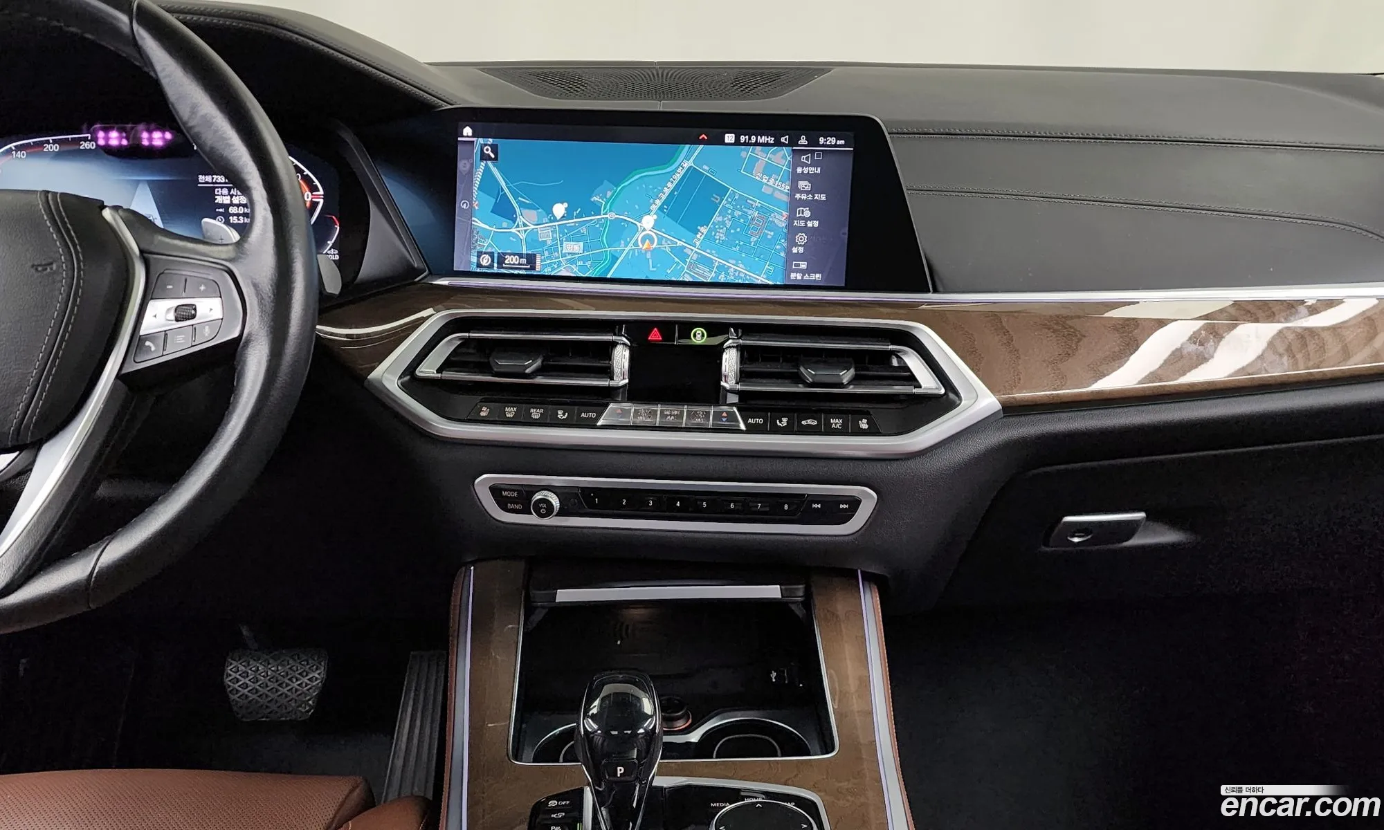 BMW X5 2021 — 8